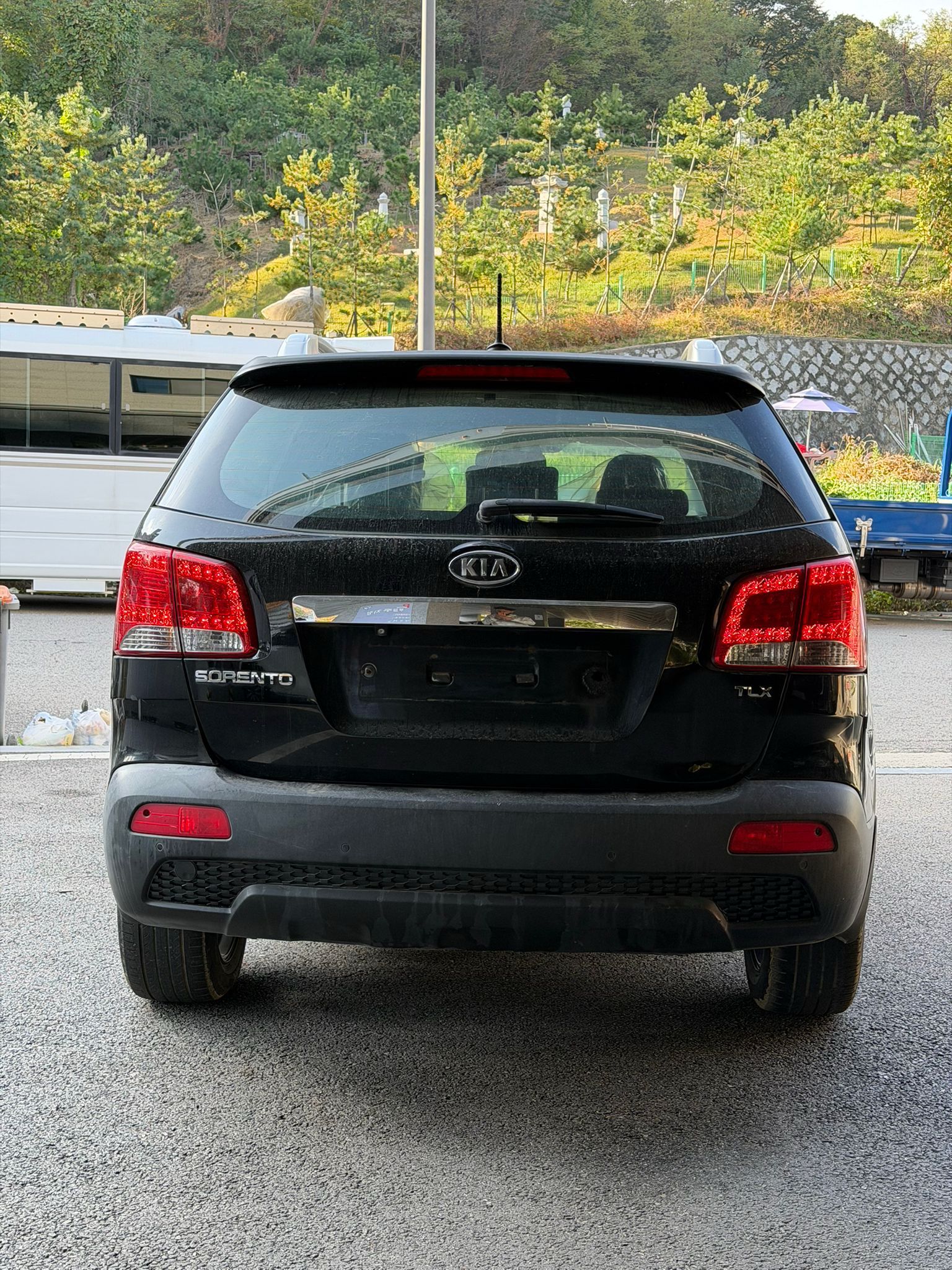 Kia Sorento 2.0L Diesel 2010 – Black 7-Seater Full Option