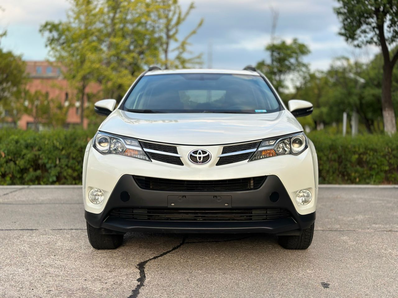 Toyota RAV4 2.0L Automatic (2014 and 2018)