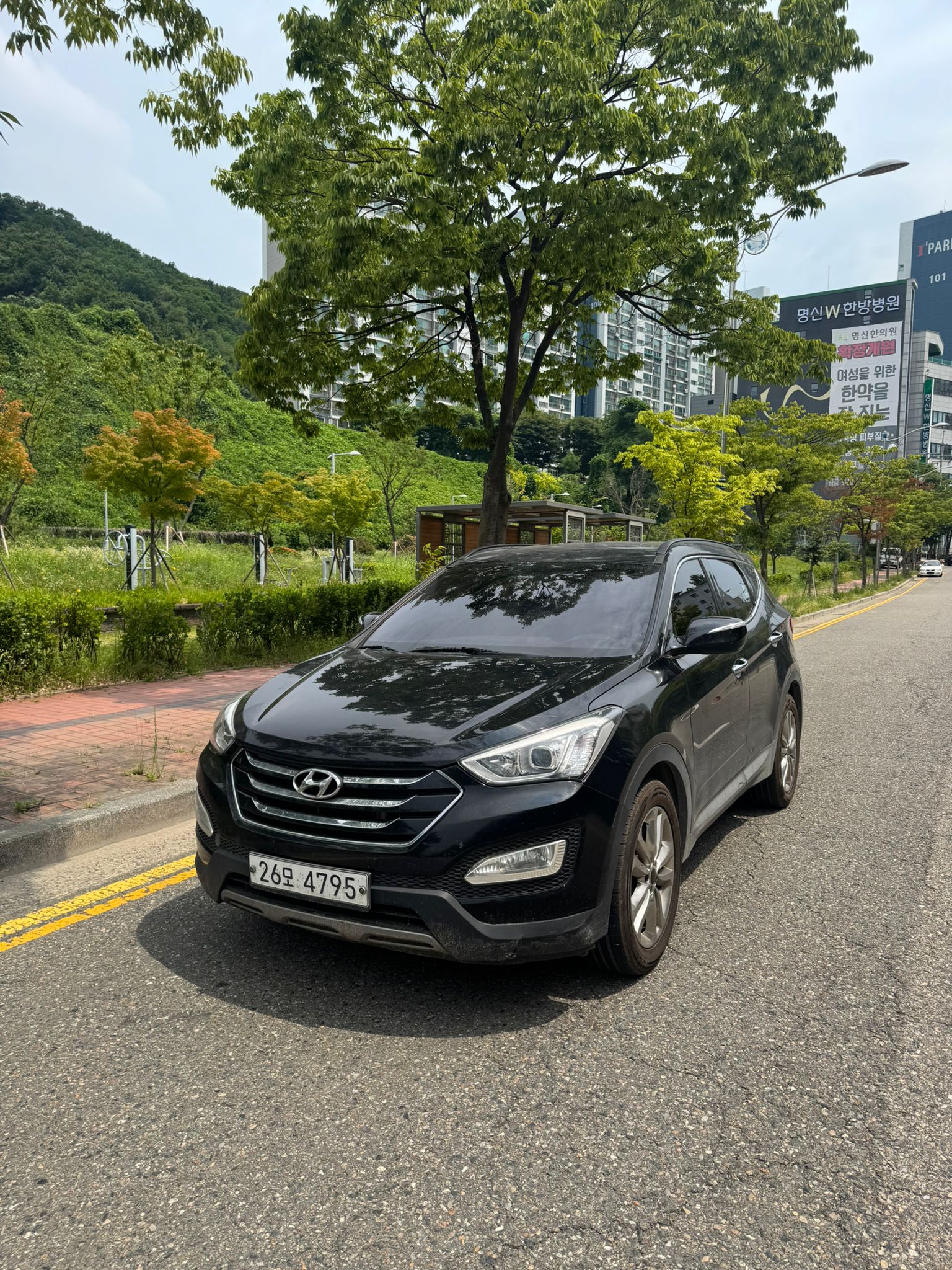 Santafe DM 4WD – 7 Seater SUV