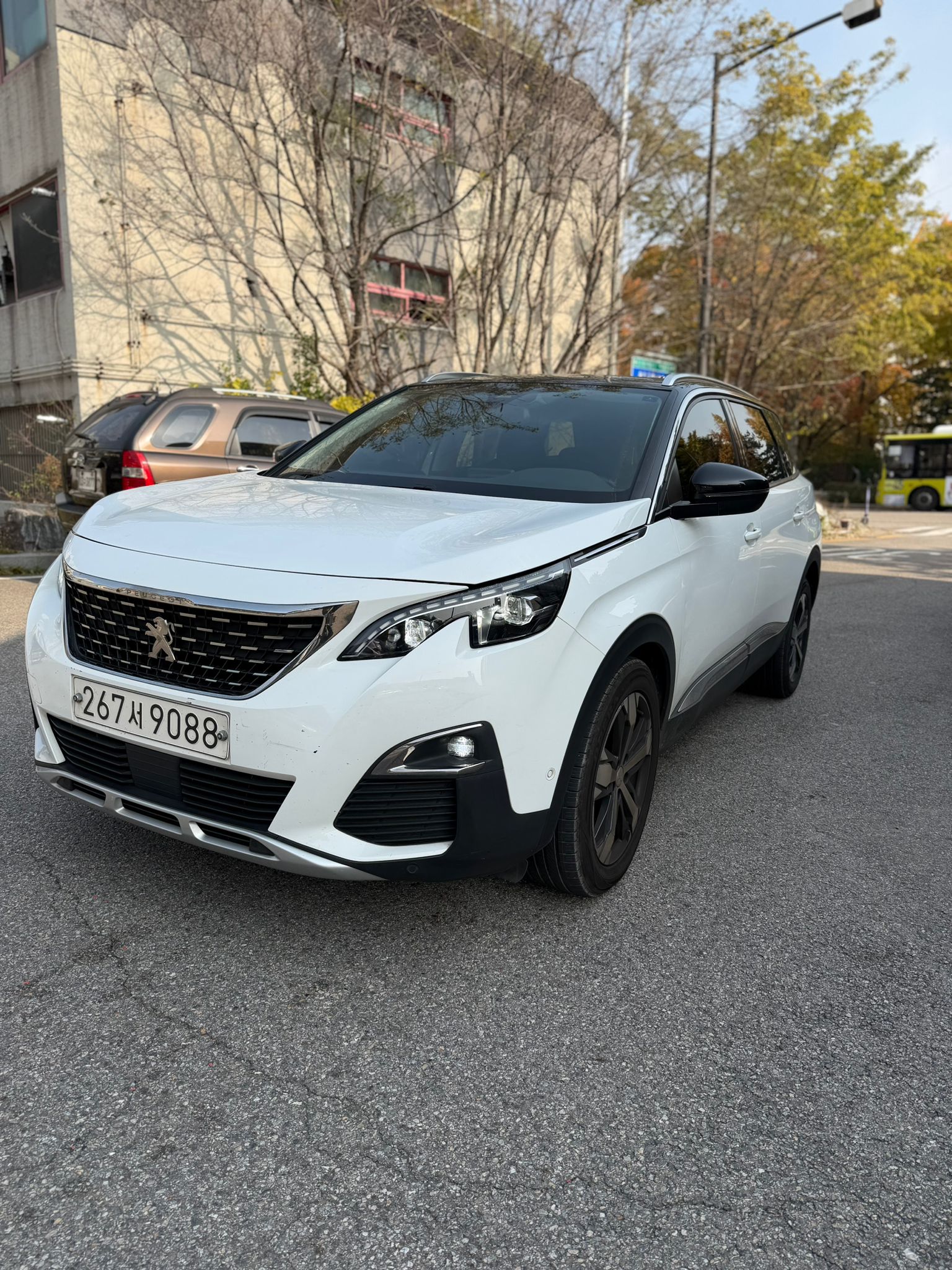 2019 Peugeot 5008 | 4WD 4x4 | Full Option Limited | 7-Seater SUV