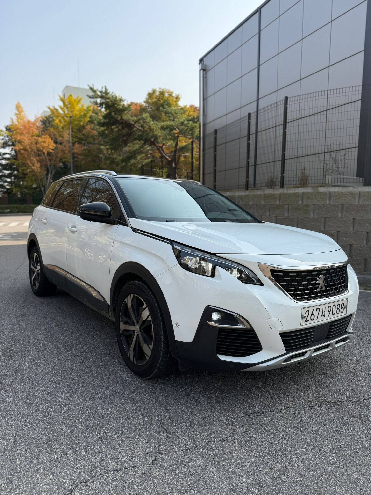 2019 Peugeot 5008 | 4WD 4x4 | Full Option Limited | 7-Seater SUV