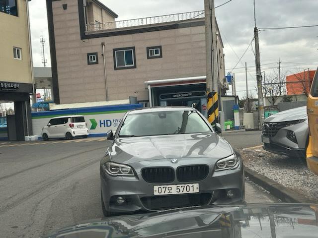 2015 BMW 520d Luxury Limited – Sunroof | Beige Interior | Diesel | Gray