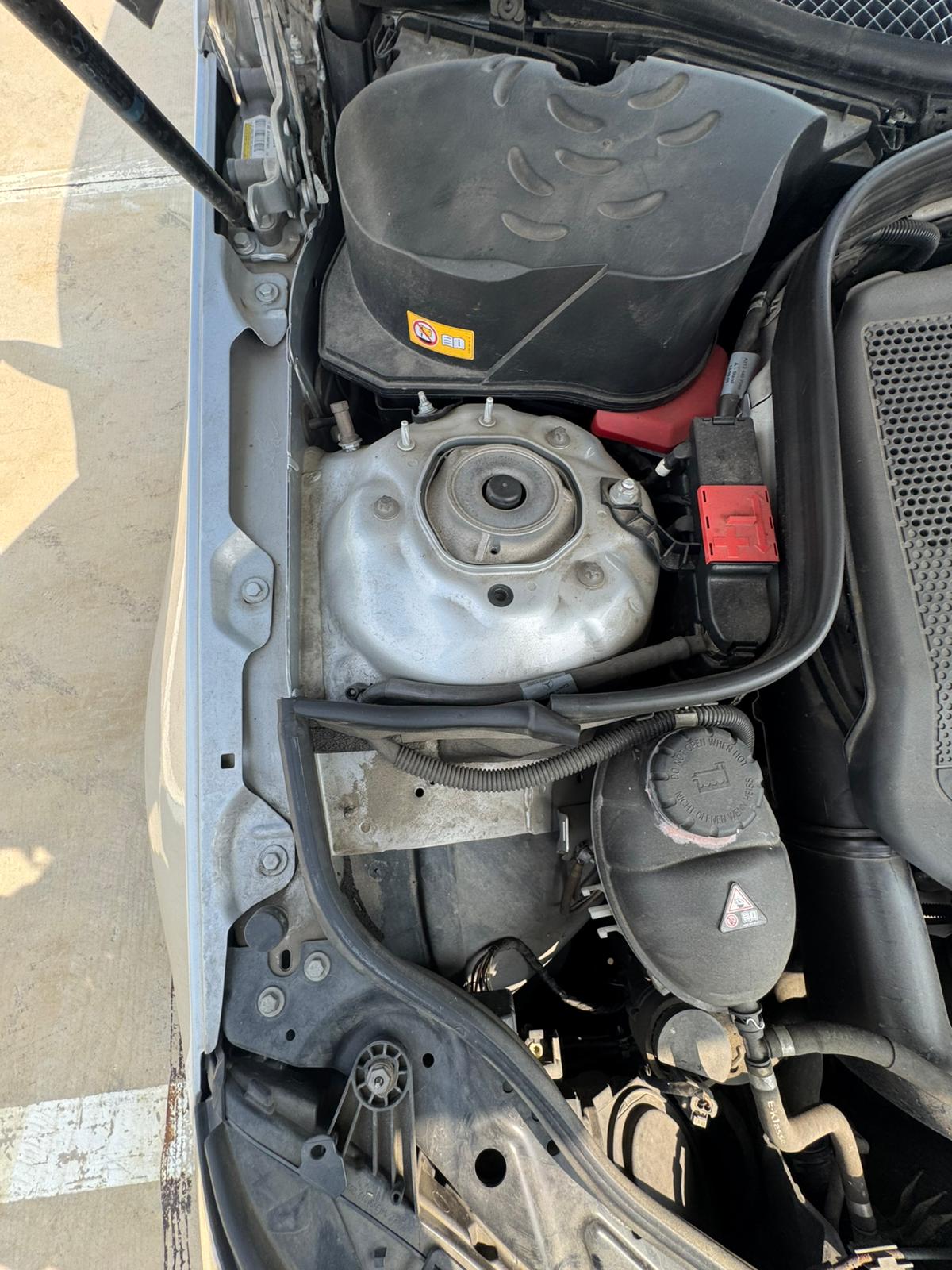 Mercedes-Benz E220 CDI AV – 2016 Model