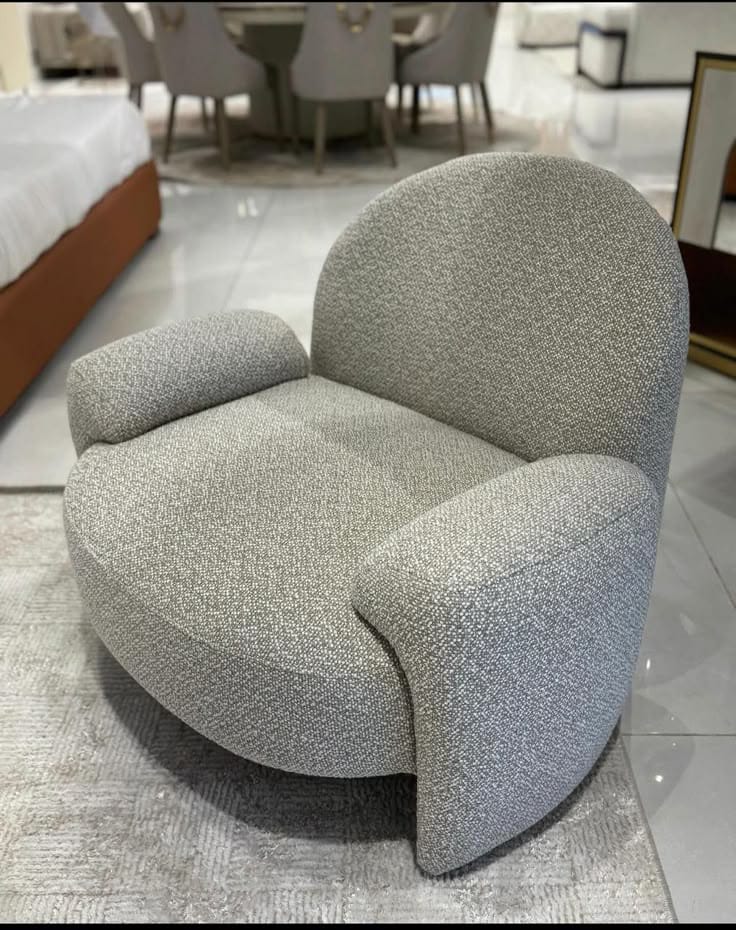Comfort Huggy Lounge Chair