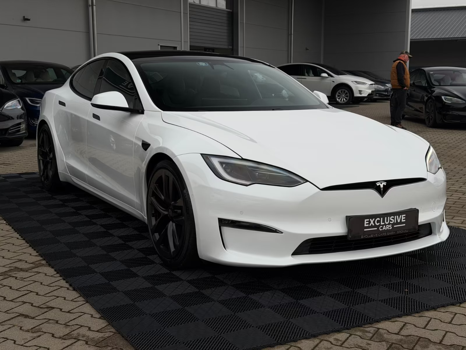 Tesla Model S
