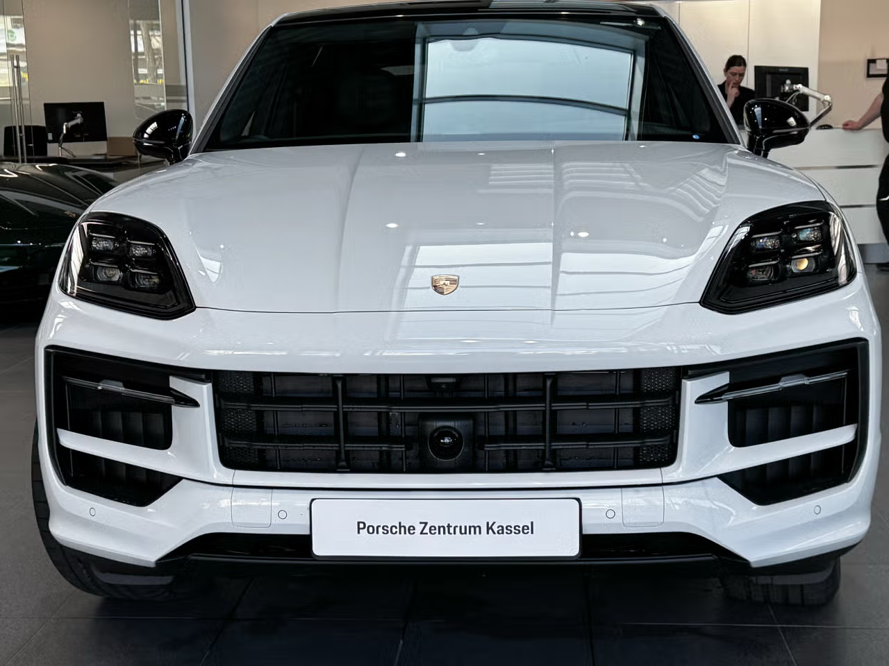 Porsche Cayenne E-Hybrid Coupé