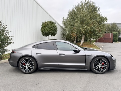 Porsche Taycan 4S