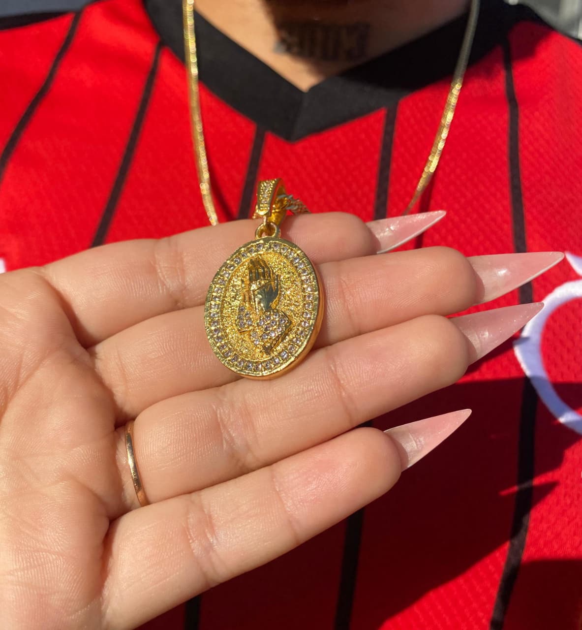 🙏Pingente da fé com mãos cravejadas ouro 18k 🏅