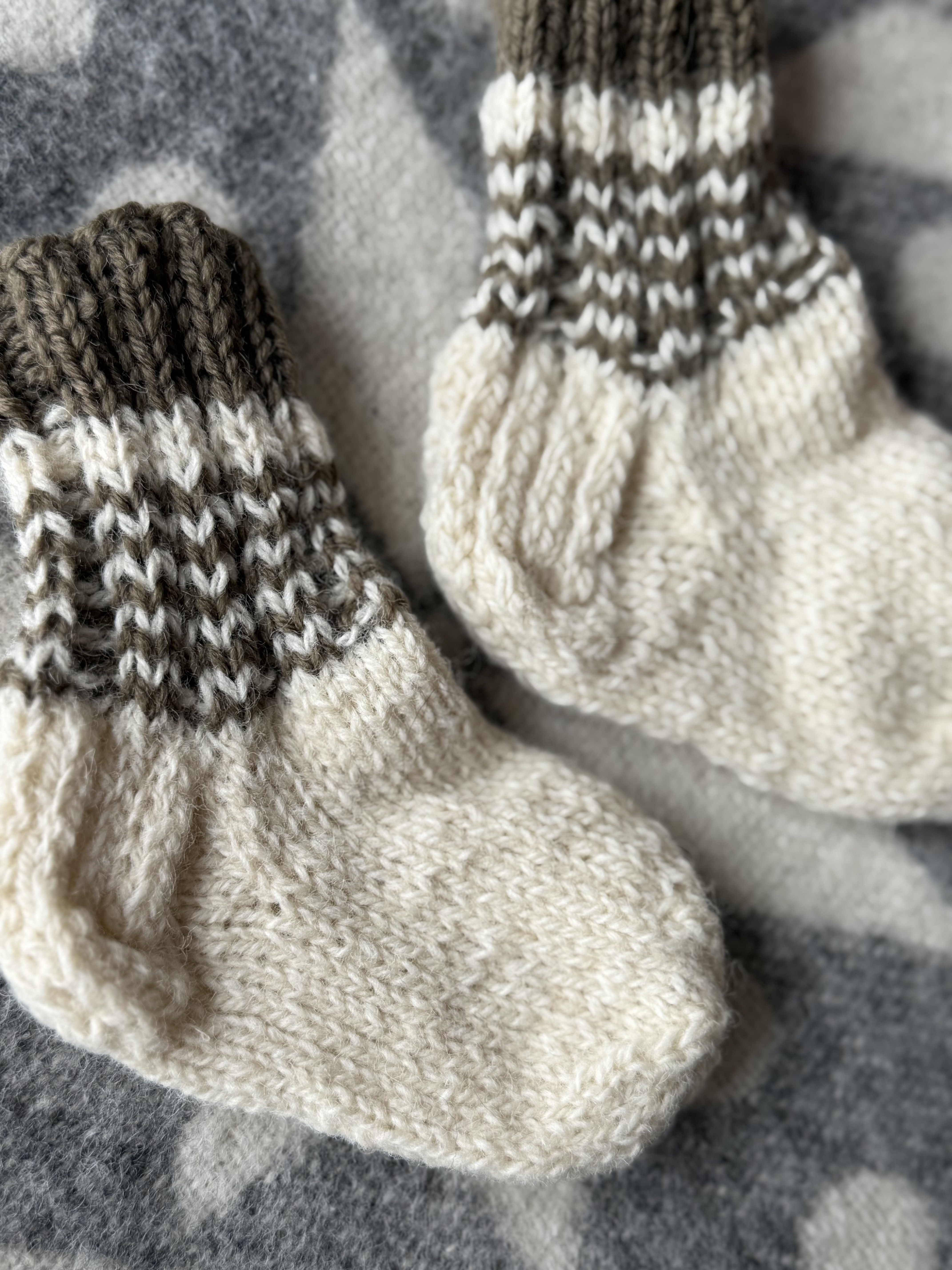 Vilnoninės   •  11 cm   •   kojinaitės