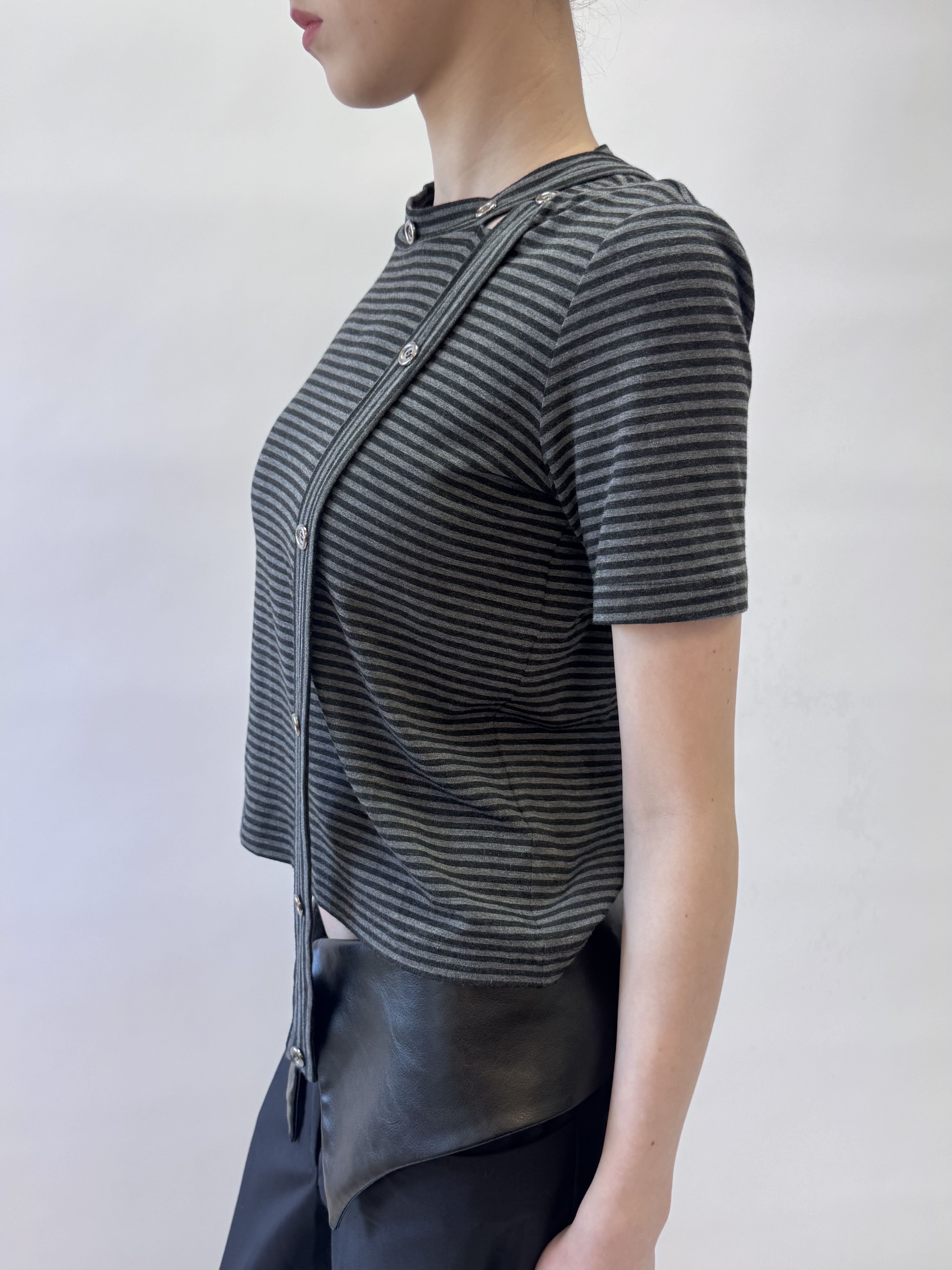 SCARF TOP STRIPED