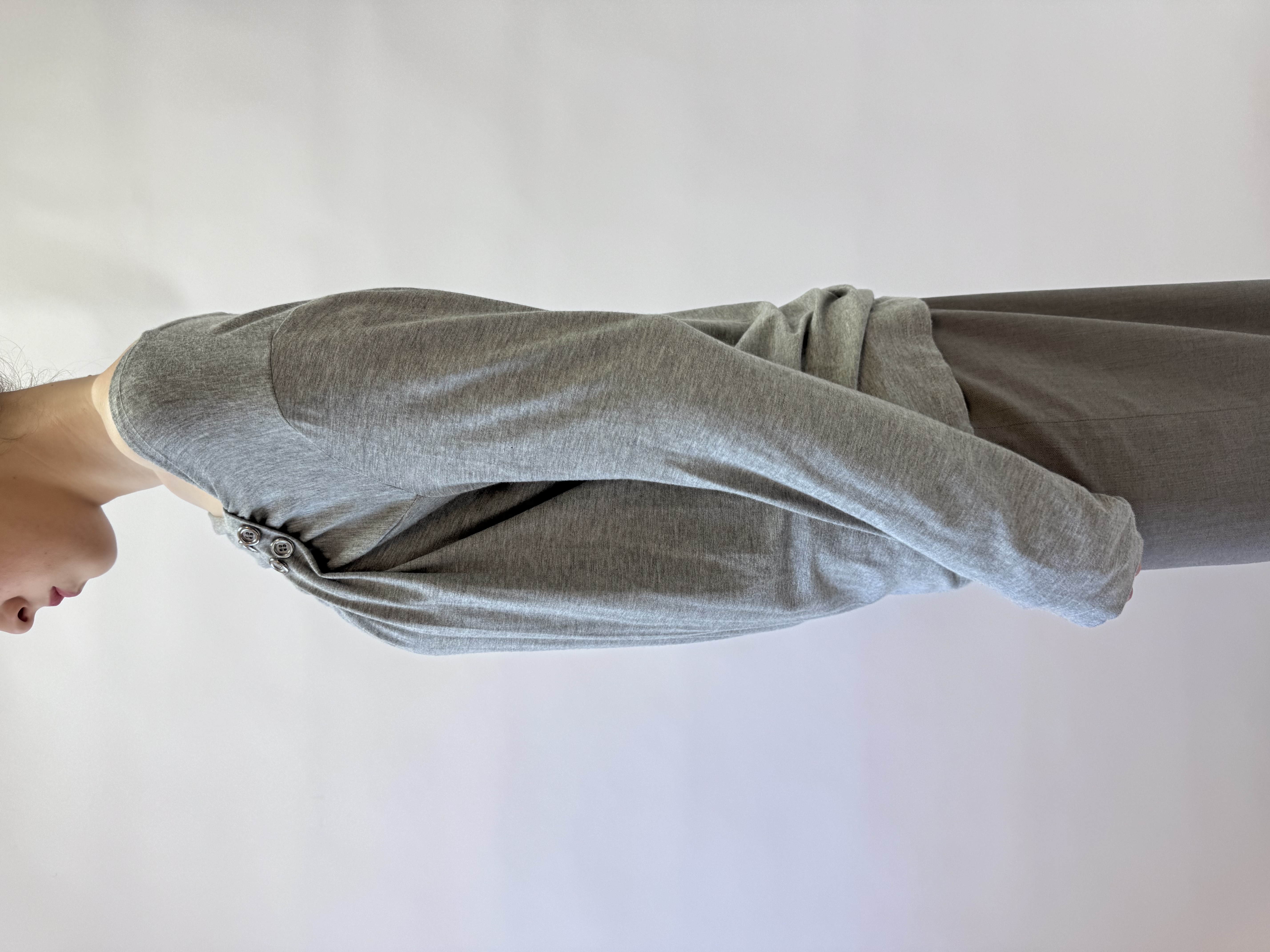 KNOT TOP GRAY