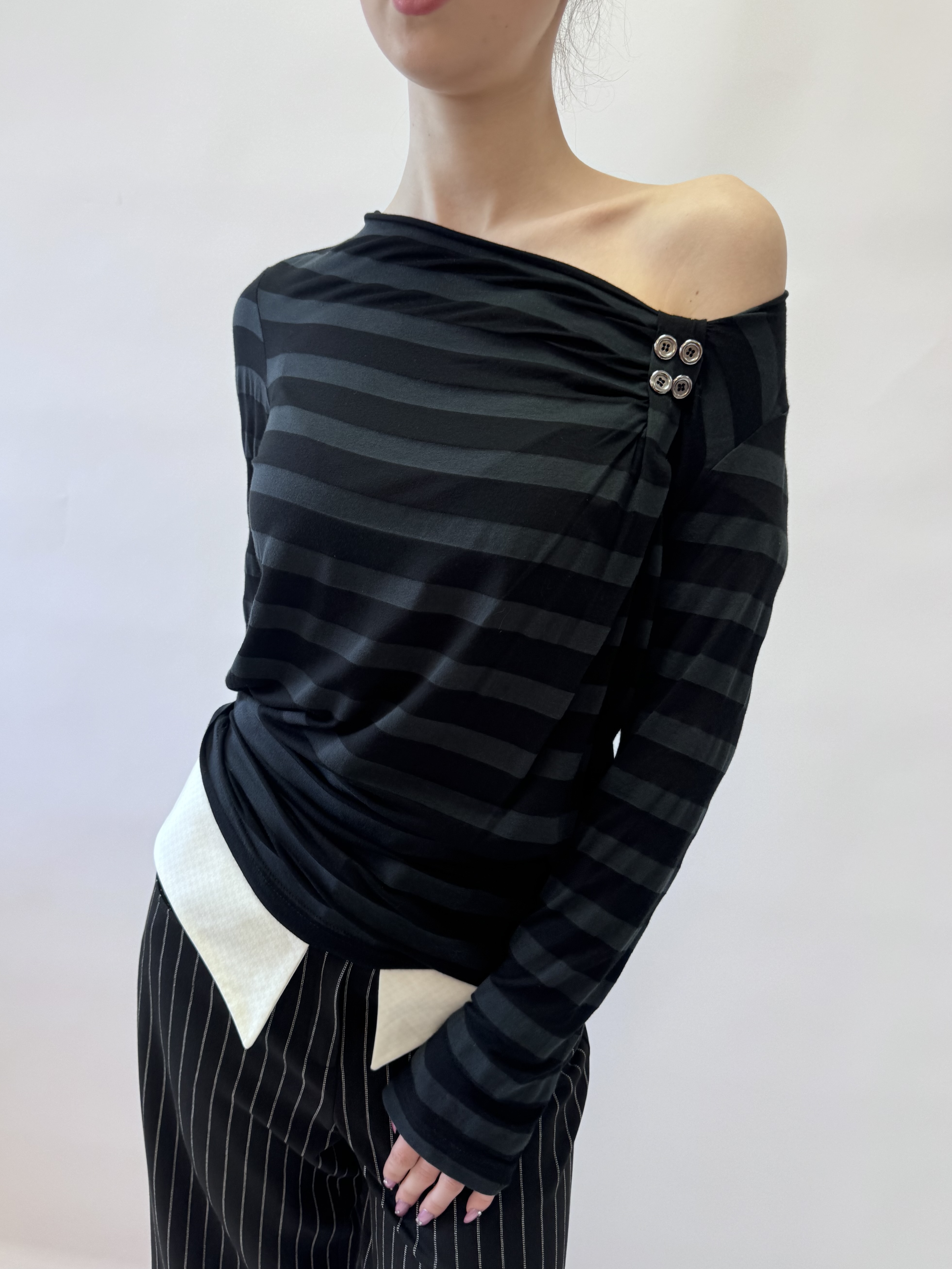 KNOT TOP STRIPED