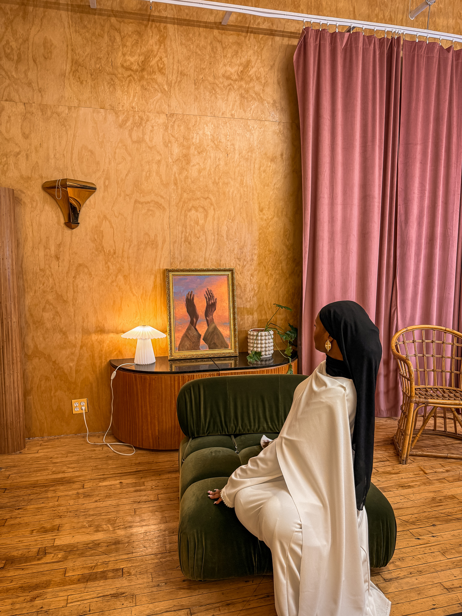 Asmara Pearl Dress (Pre-Order) 