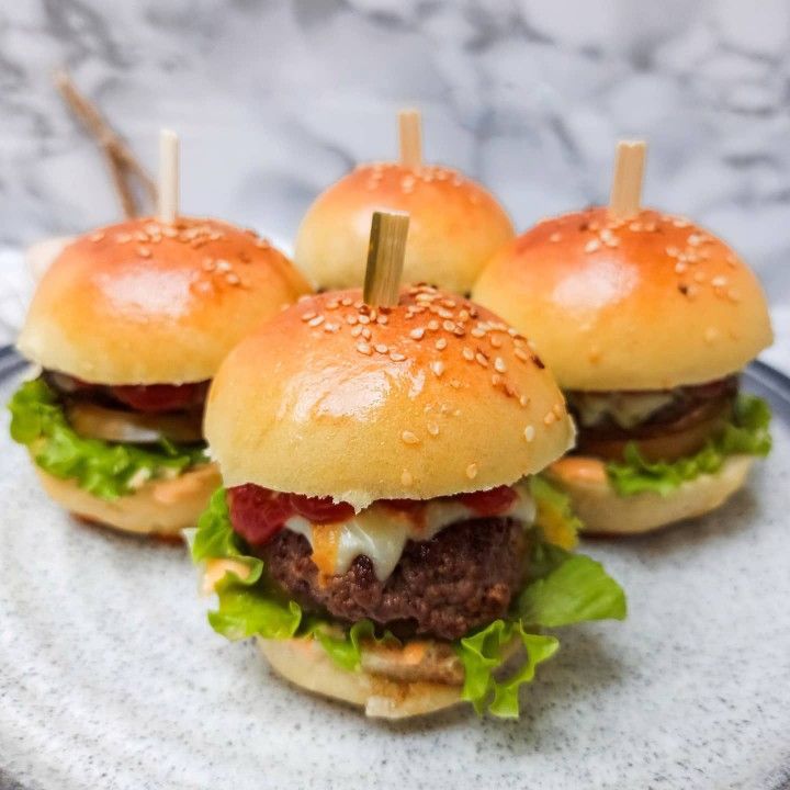 Mini burgers