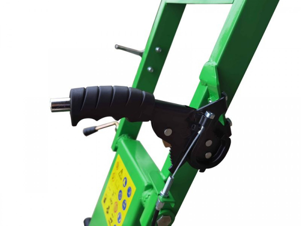 Kelmų freza „Victory GSF-1500“ su 14 AG „Vanguard“ varikliu ir elektriniu starteriu