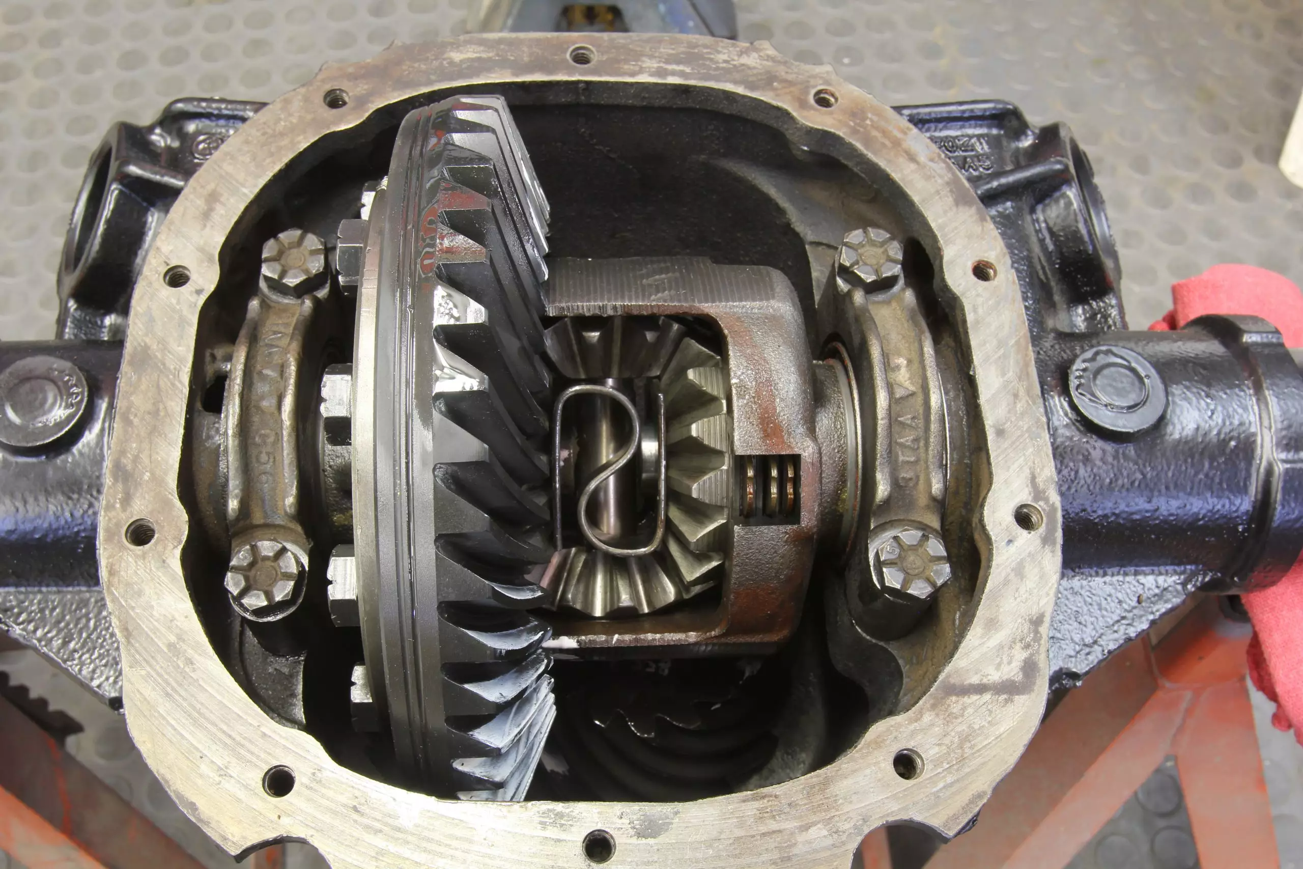 Engine, Transmission & Differential Repairs