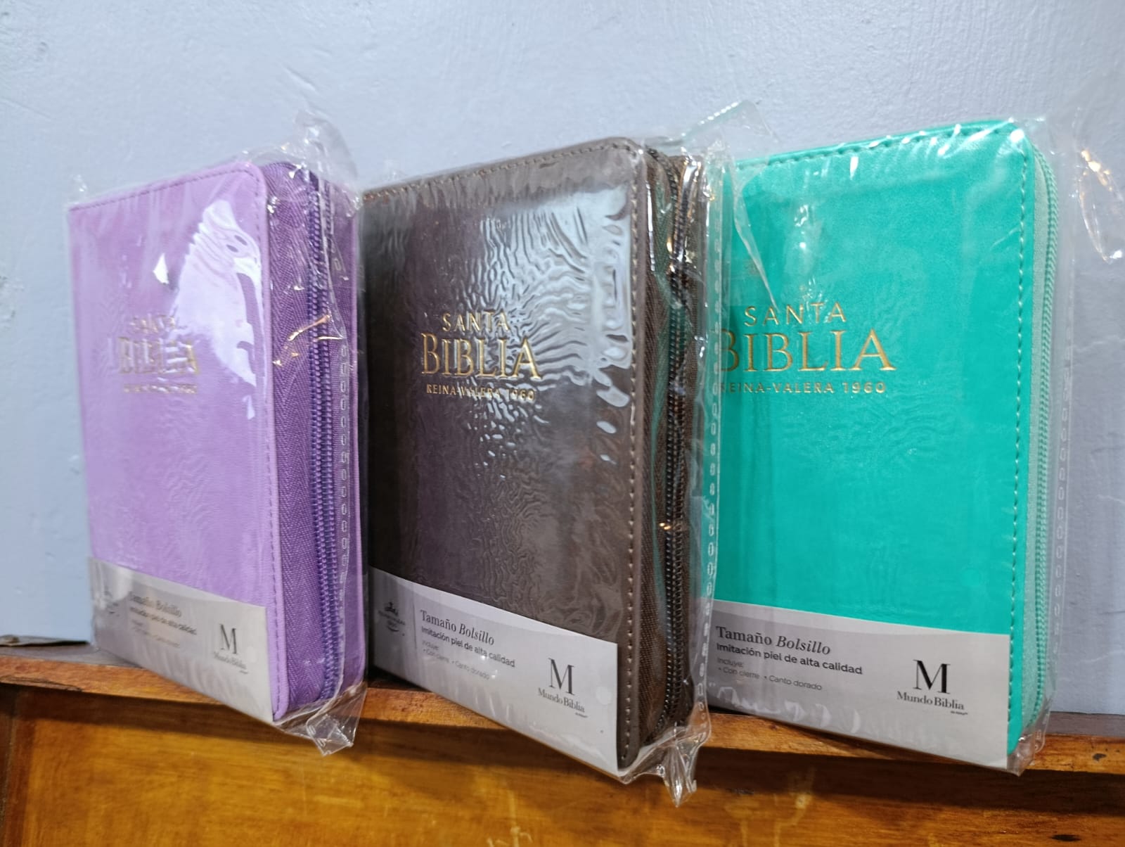 Santa Biblia tamaño bolsillo