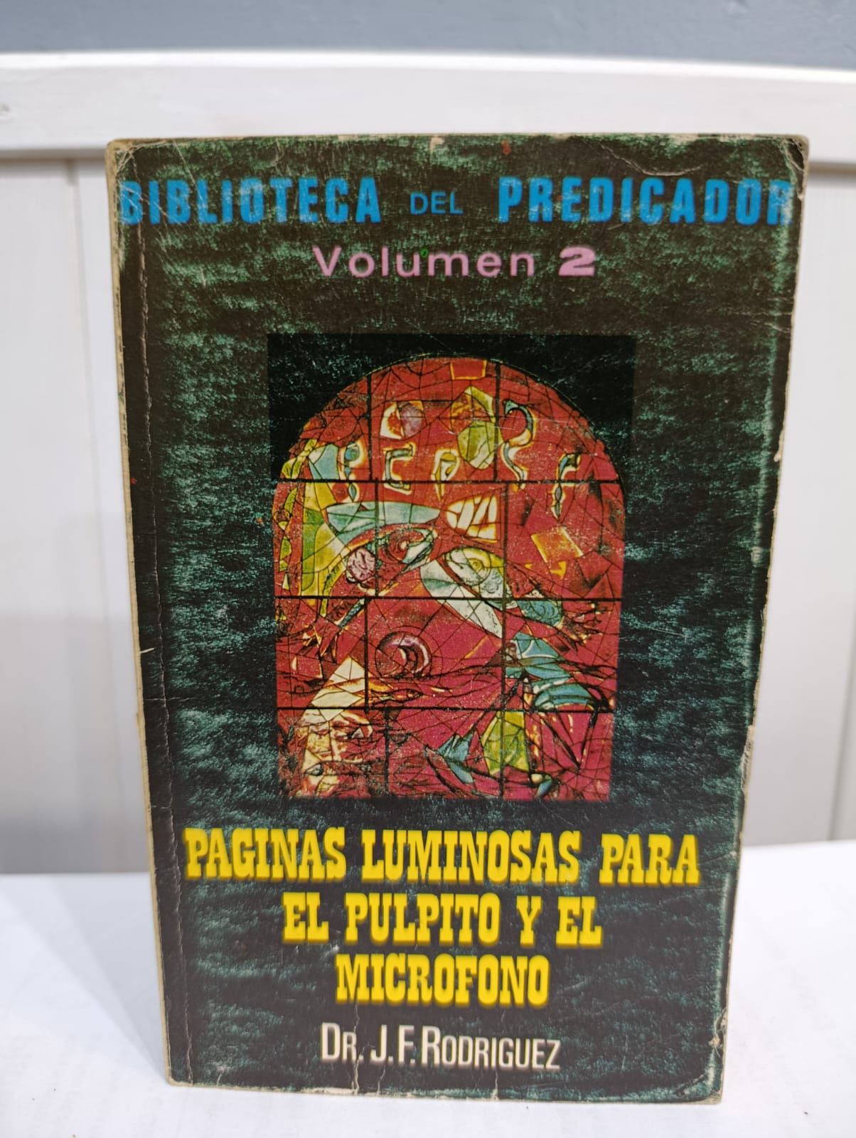 Páginas Luminosas para el Púlpito y el Micrófono