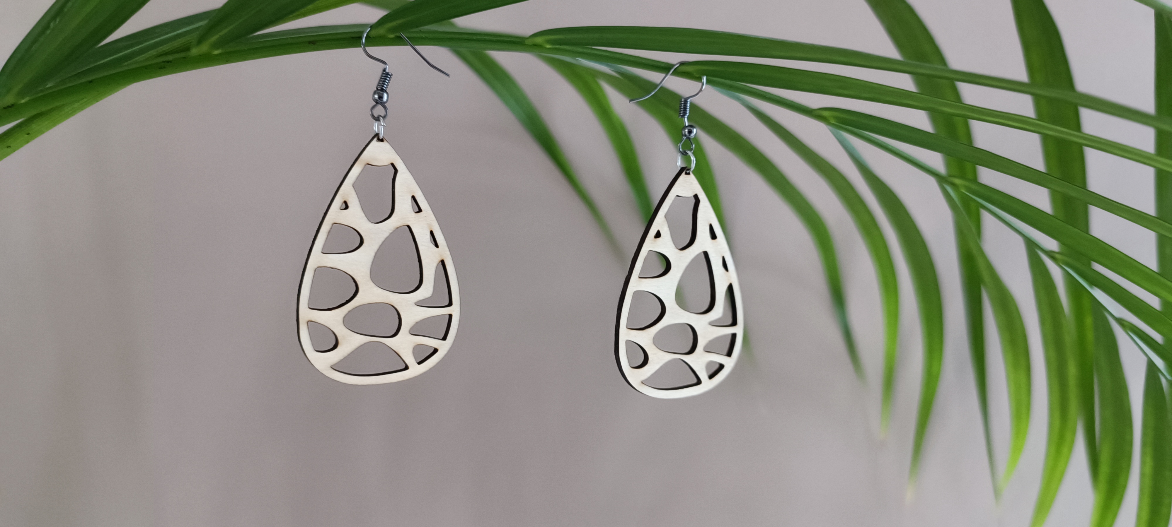 Boucles d'oreilles modernes