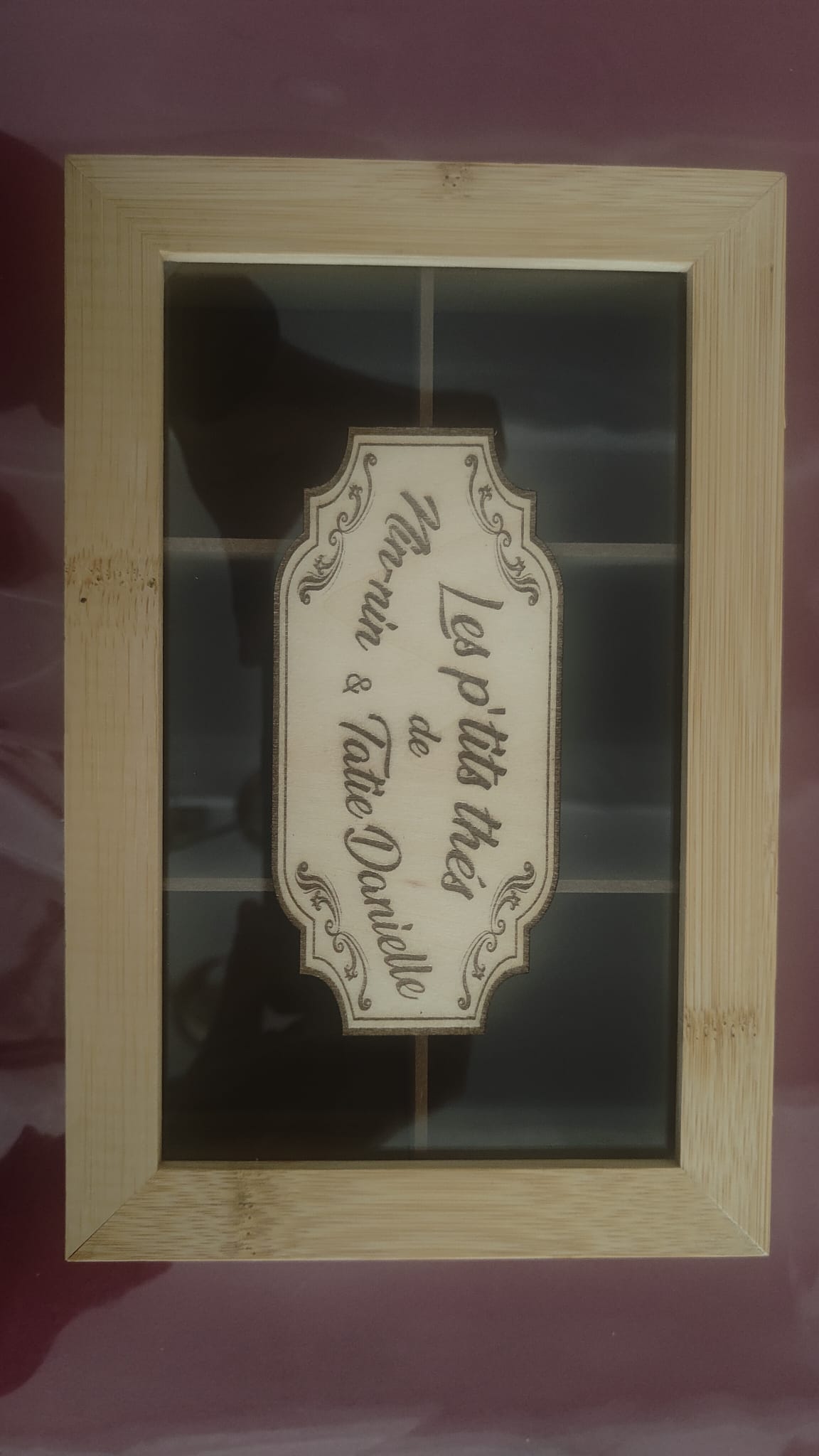 Boîte à thé en bois personnalisée