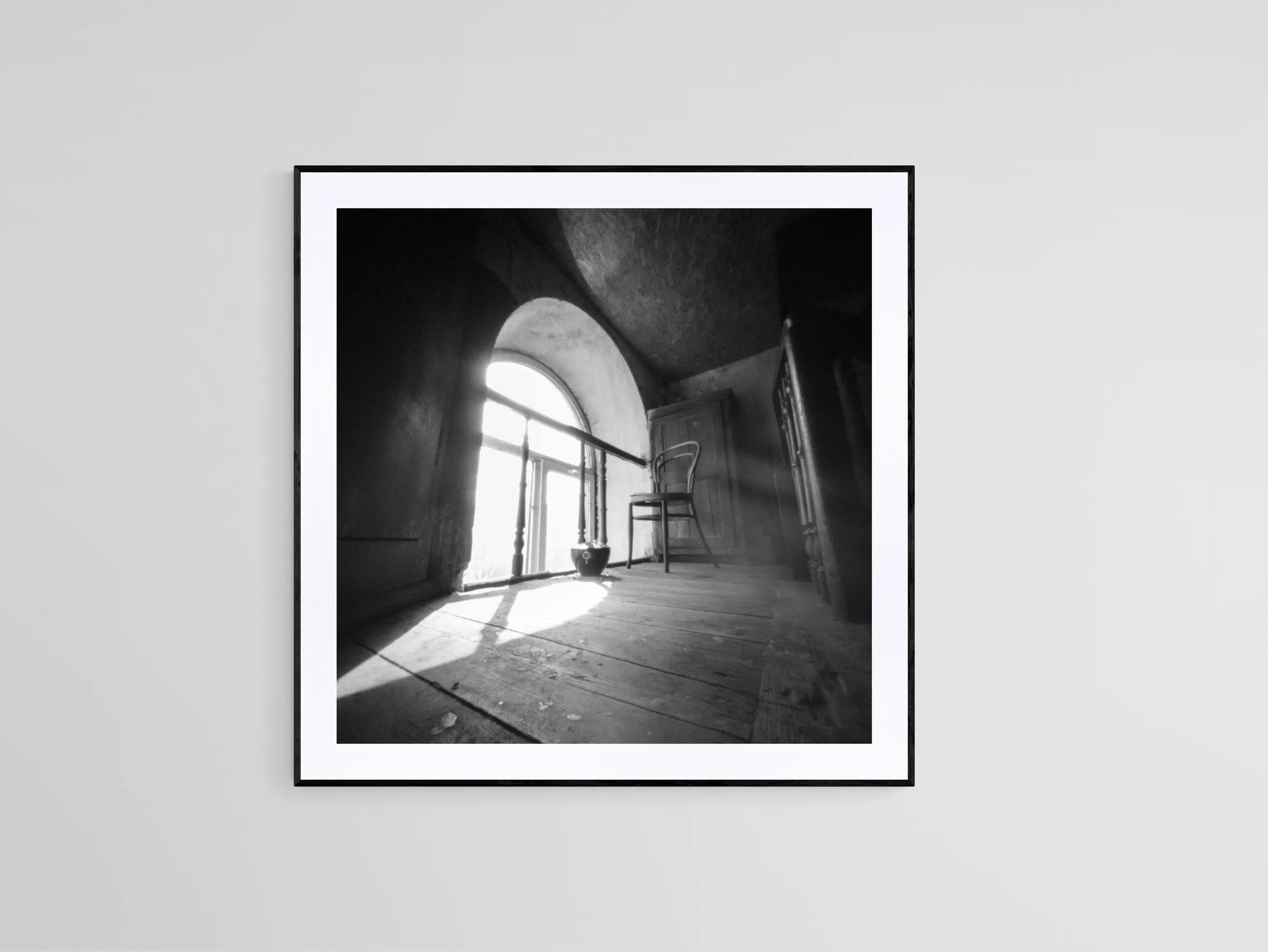Pinhole I