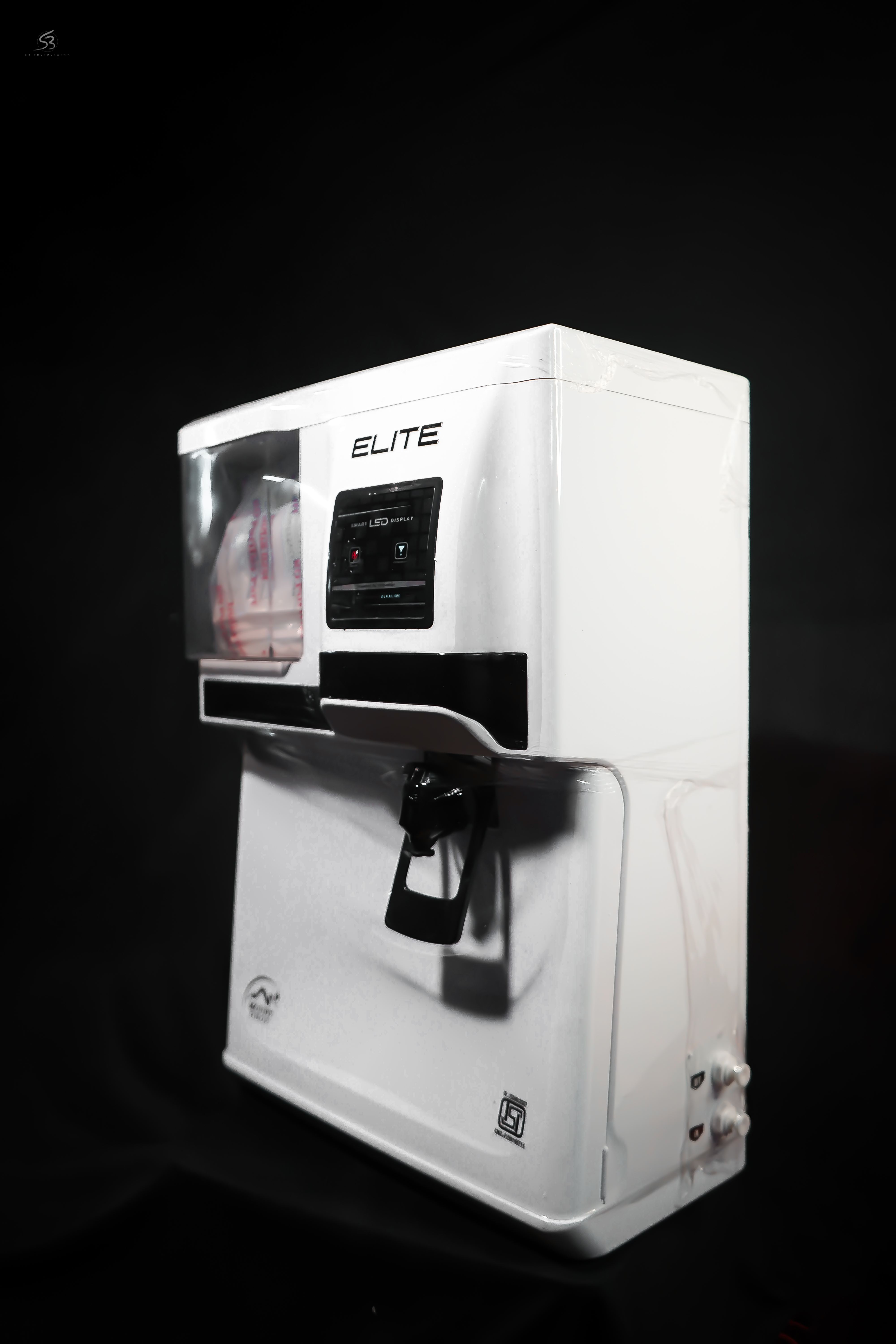 Mount Drop new White ELITE Water Purifier.