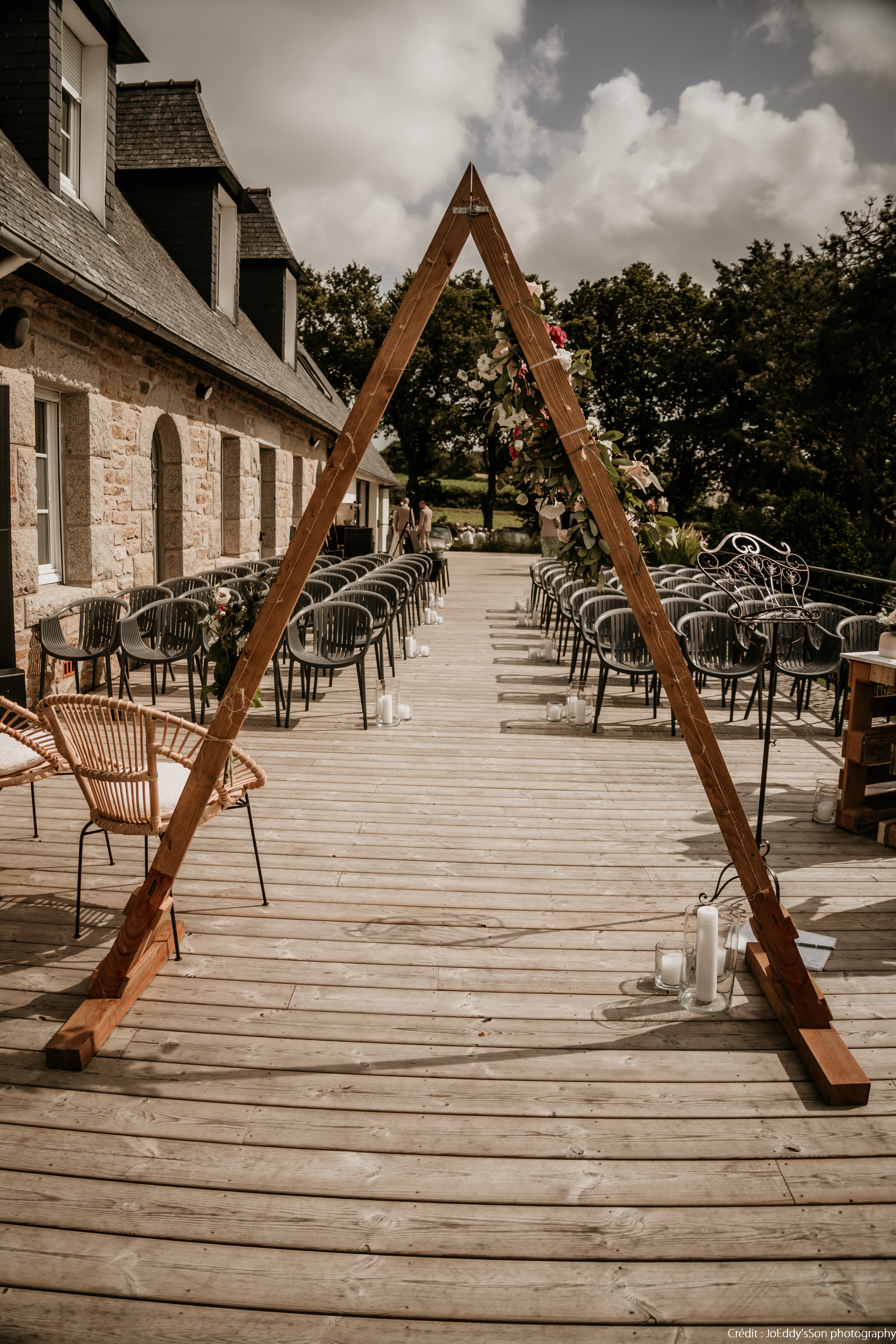 Arche triangulaire bois