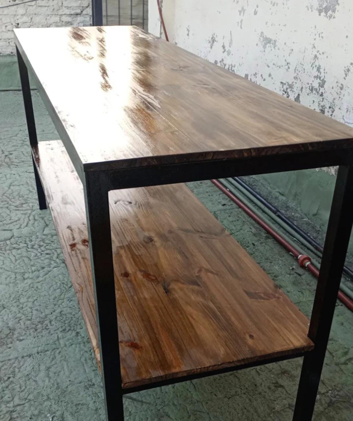 Mesa industrial de trabajo