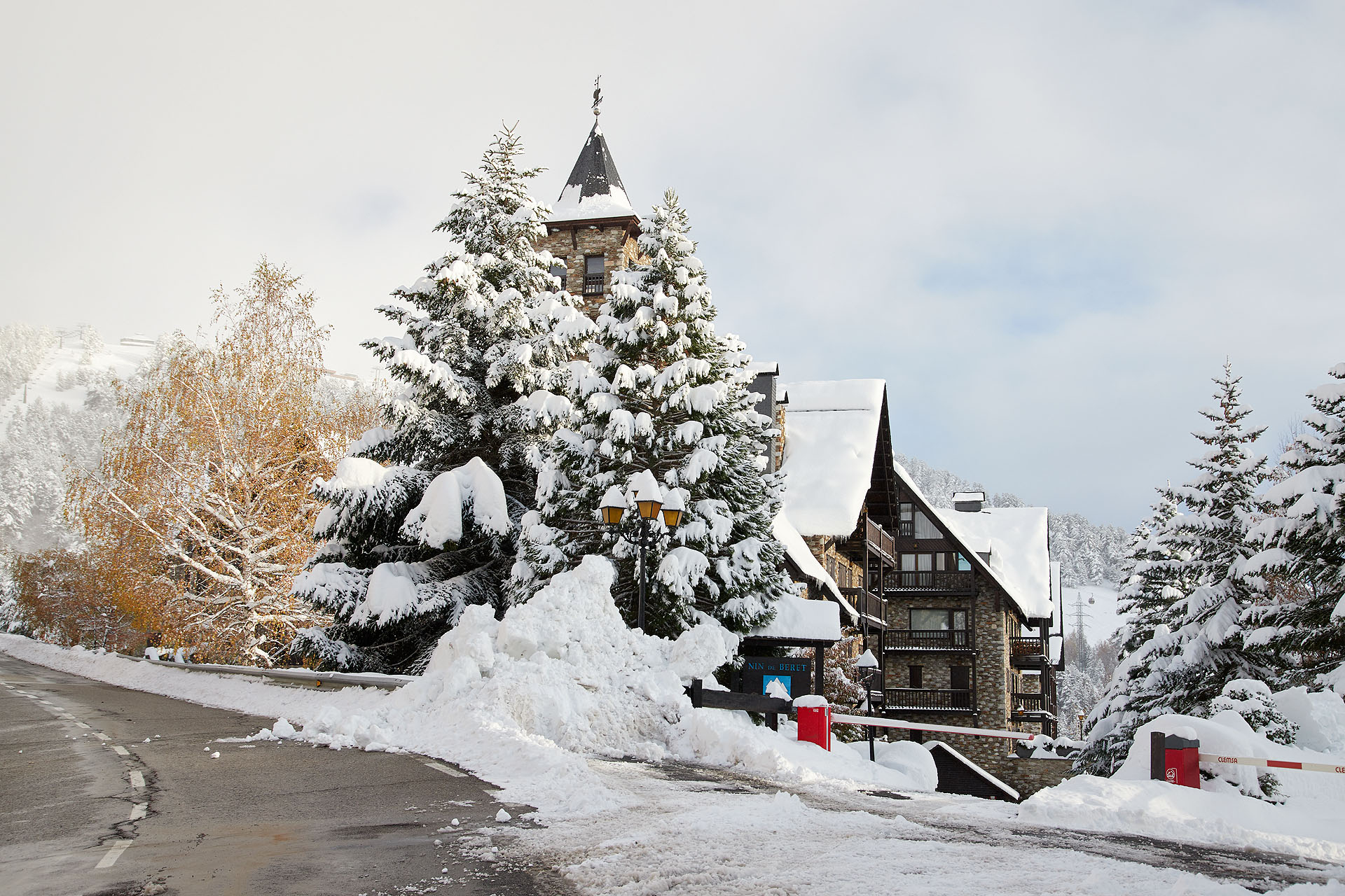 Baquiera Beret Long Weekend Ski Trip
