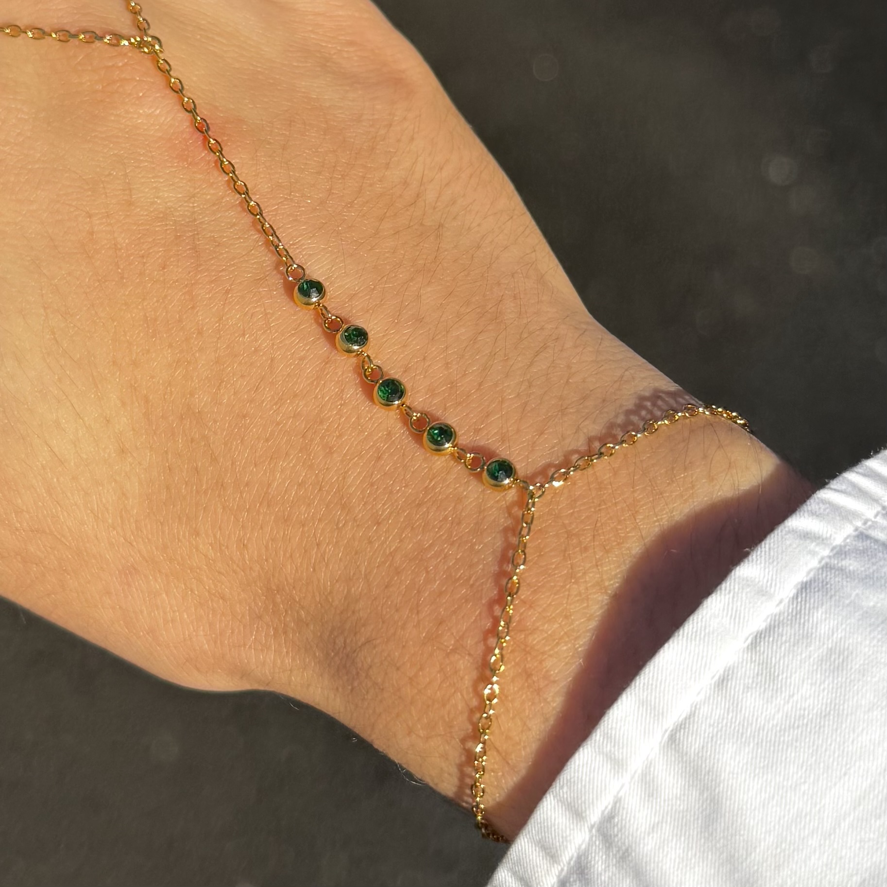 Chaîne de main "Emeraude"