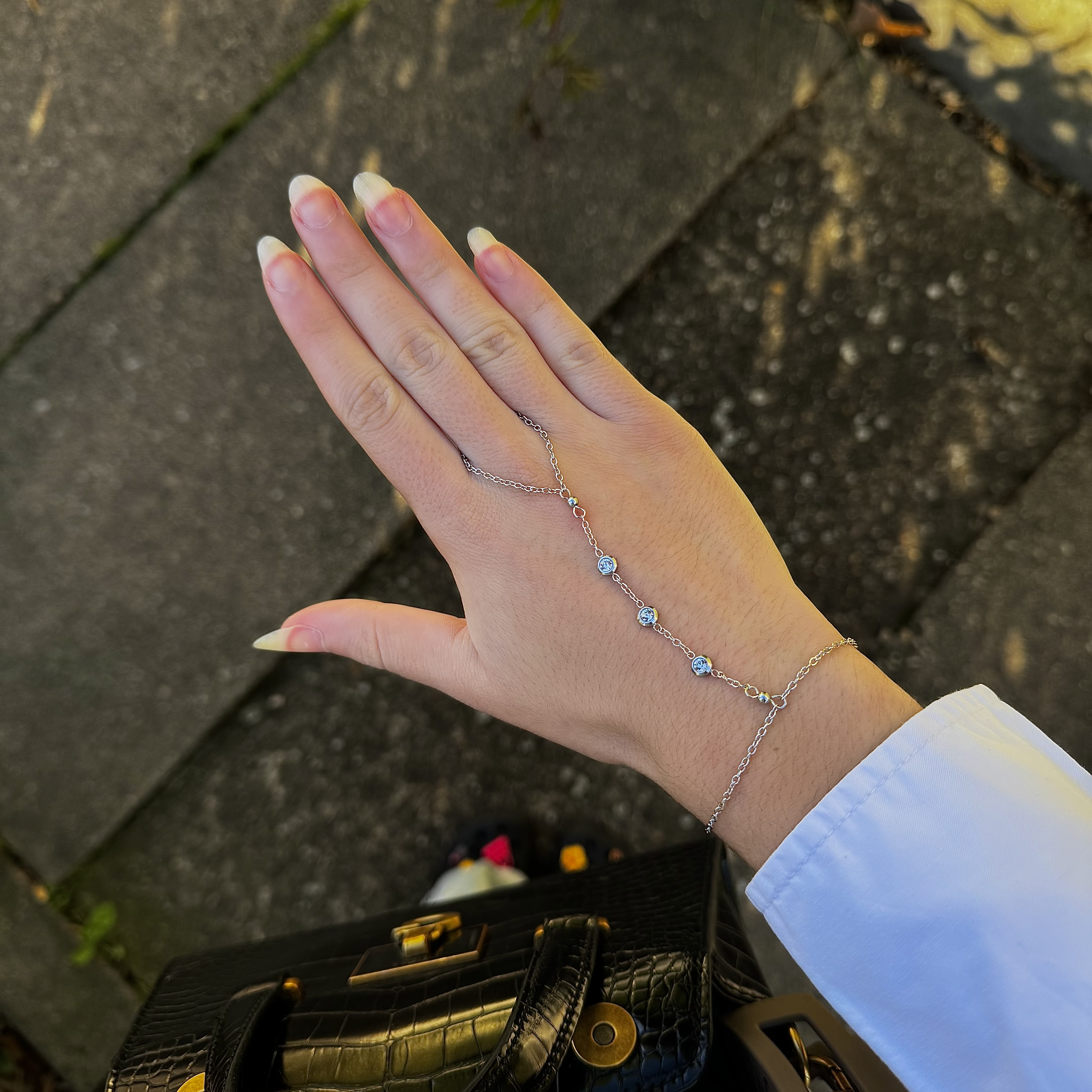 Chaîne de main "Anora" 