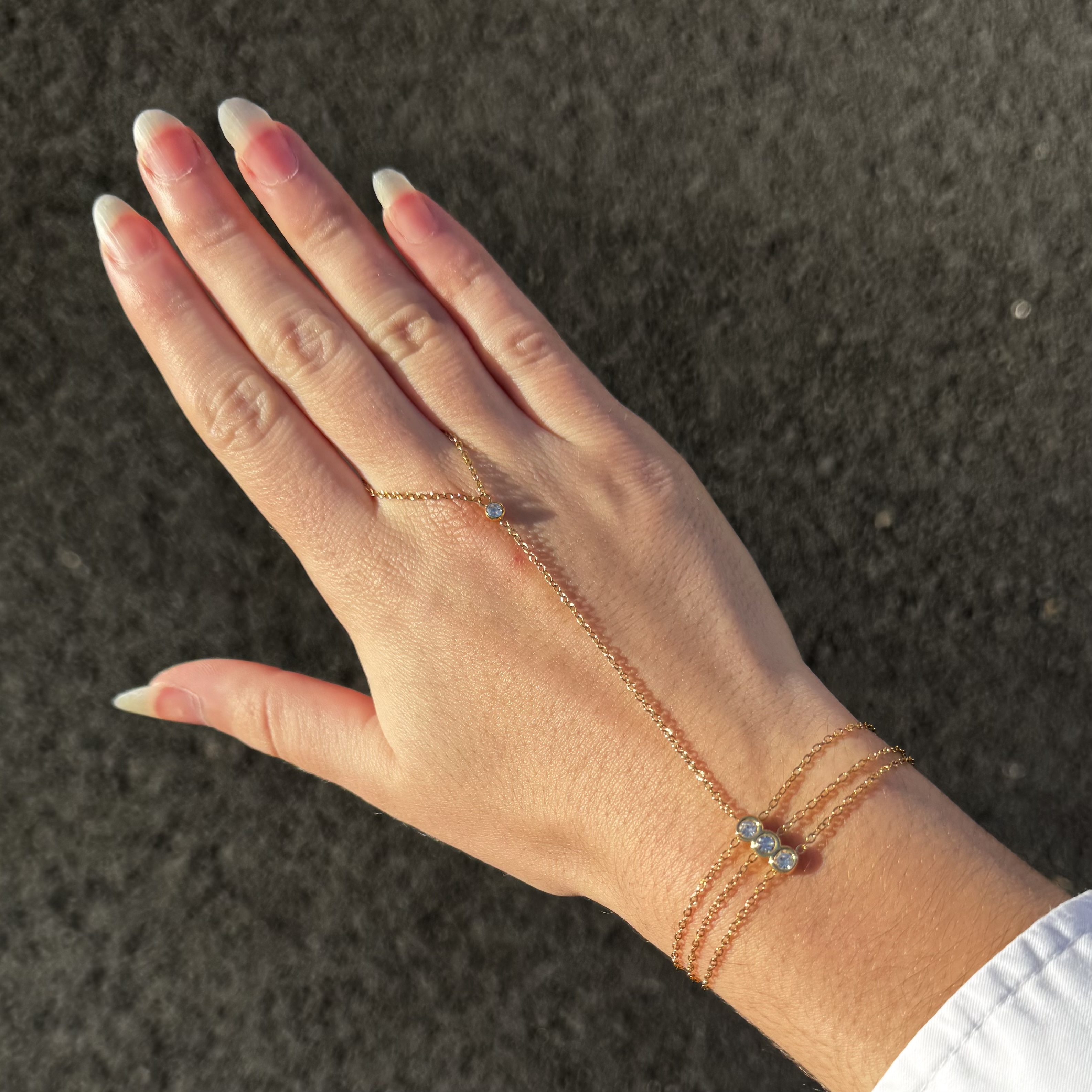 Chaîne de main "Emy"