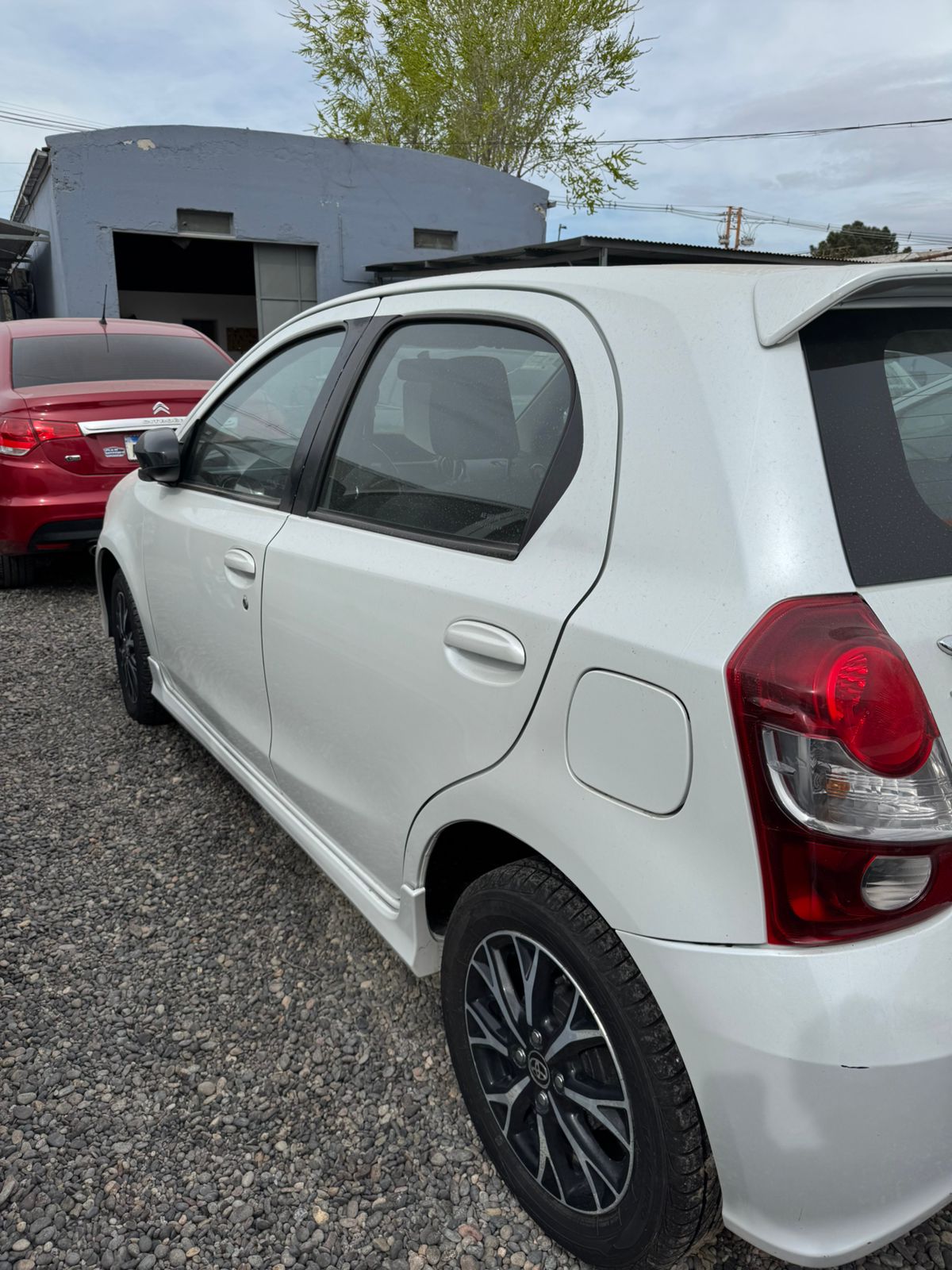Toyota Etios 2021