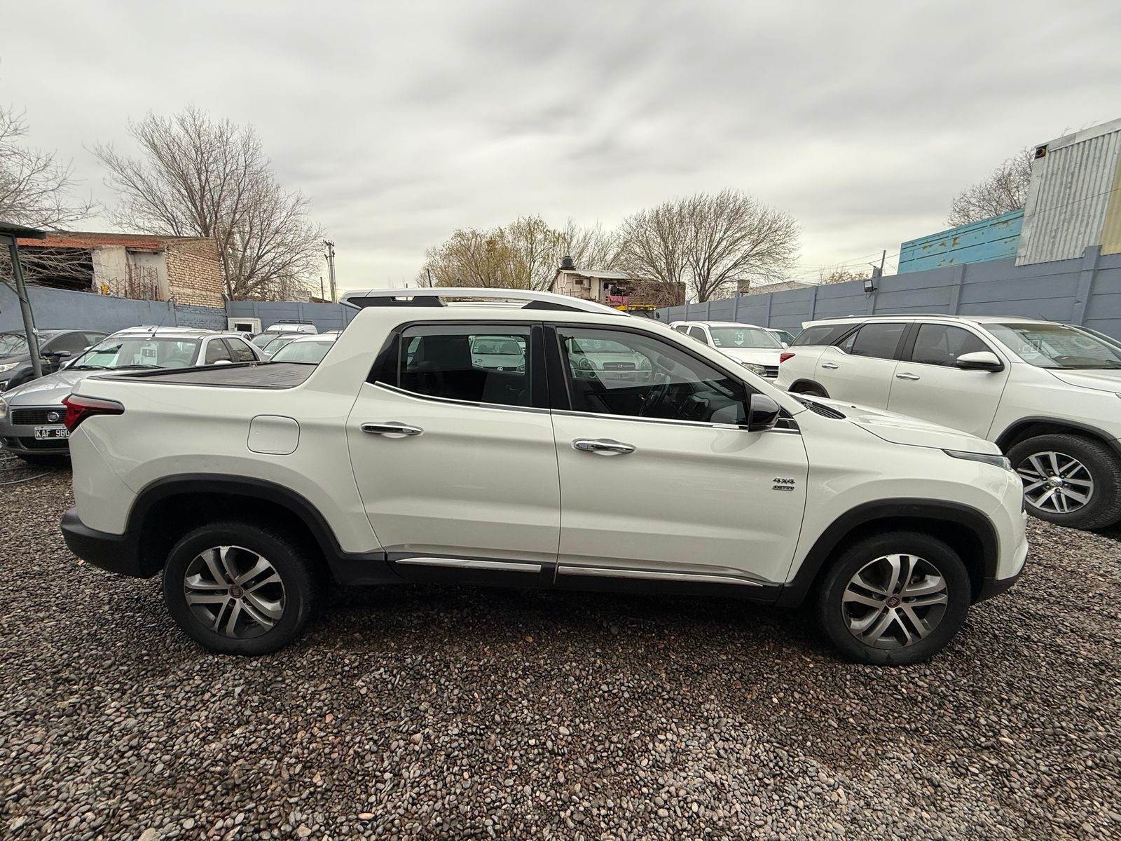 Fiat Toro Volcano 4X4 AT9