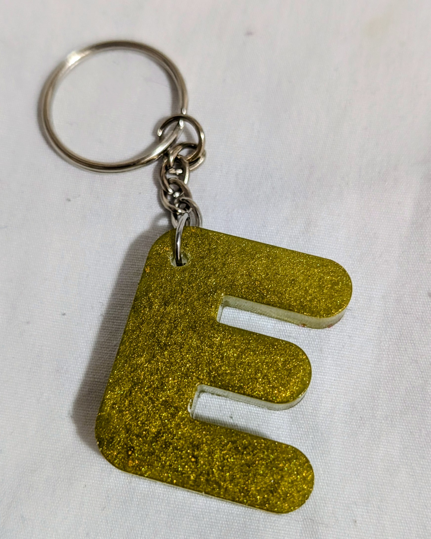 Gold Glitter Letter E Keychain