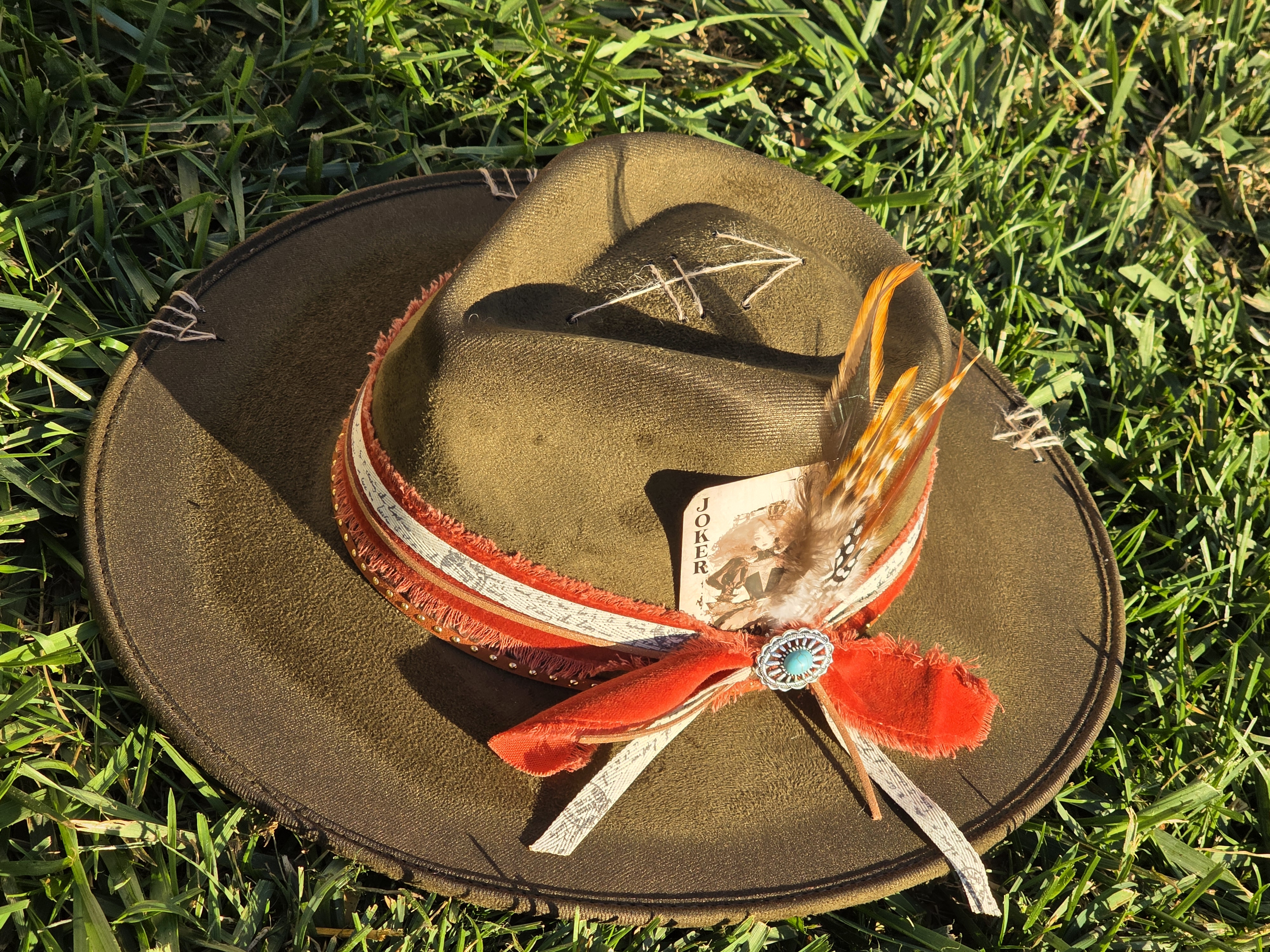 Suede Fedora Hat in Boho Chic style, perfect for a trip with the Joker’s luck.
