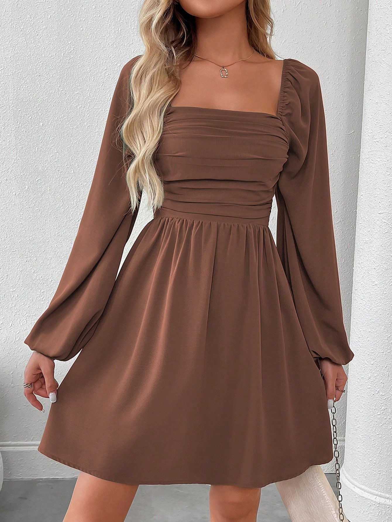 EMERY ROSE Women Square Neck Long Sleeve Ruched Simple Casual Short Dress 
