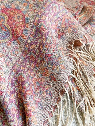 Paisley Patterned Woven Shawl