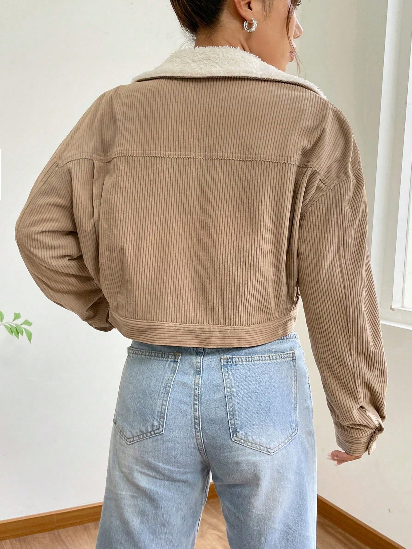 Women's Khaki Fleece Trucker Front Pockets 