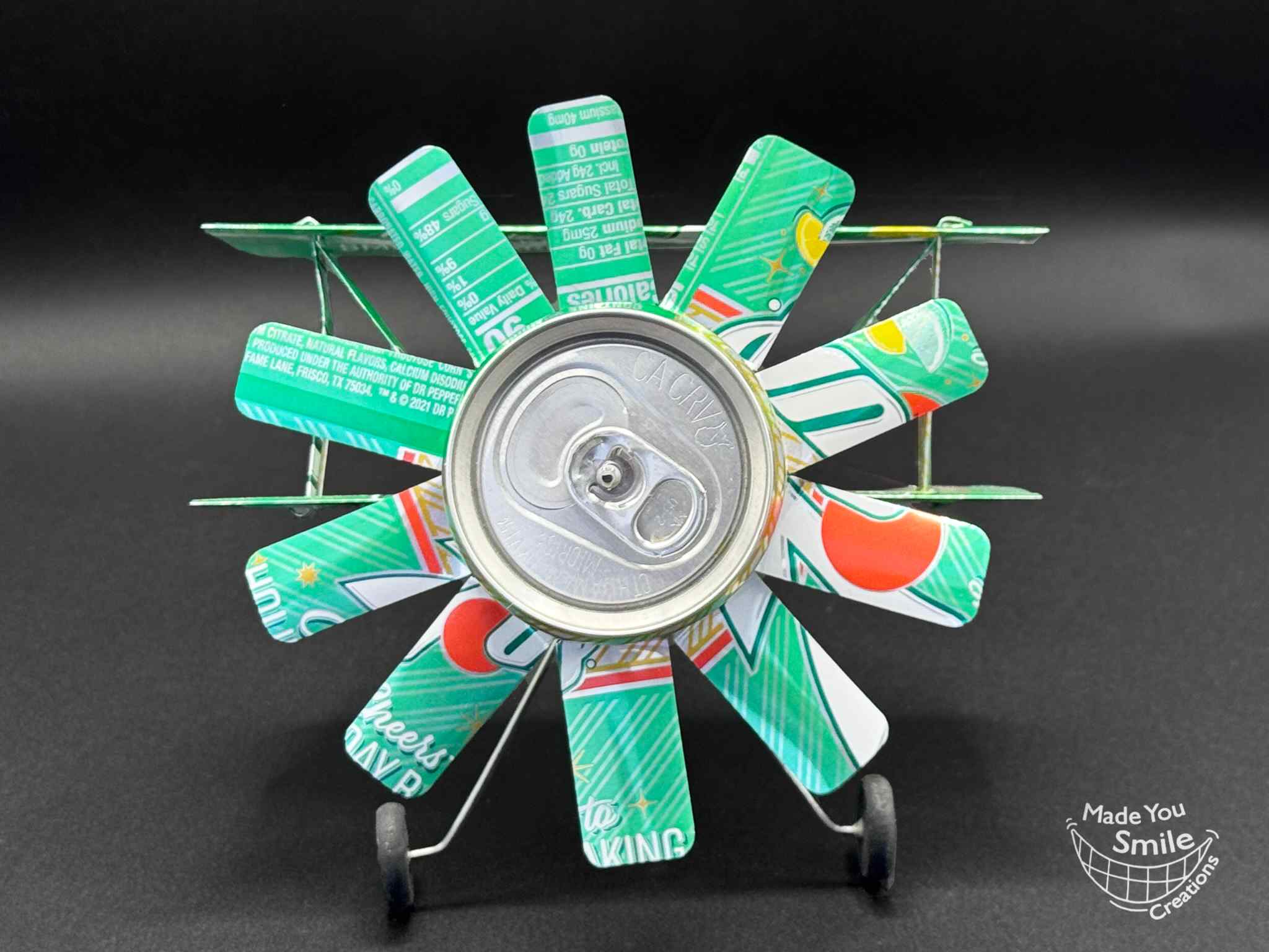 7UP Holiday Baking Pop Can Plane