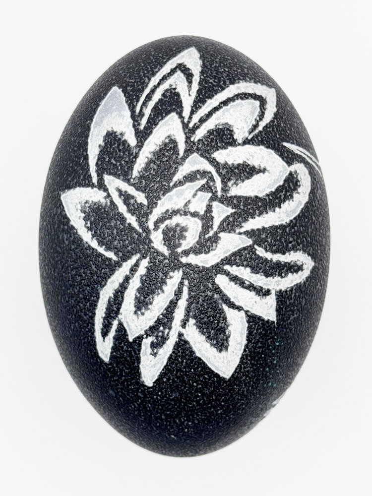 "Delicate Beauty" Hummingbird & Flower Hand Carved Emu Egg