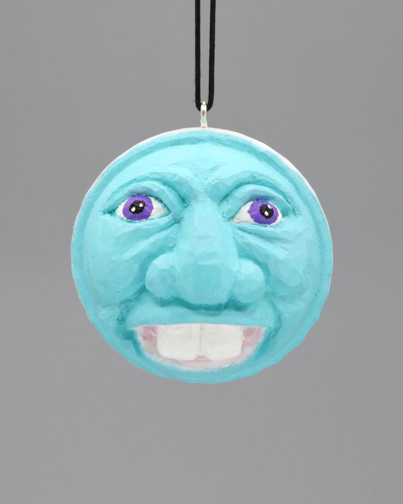 Big Nose Buck Teeth Guy Carved Golf Ball Art