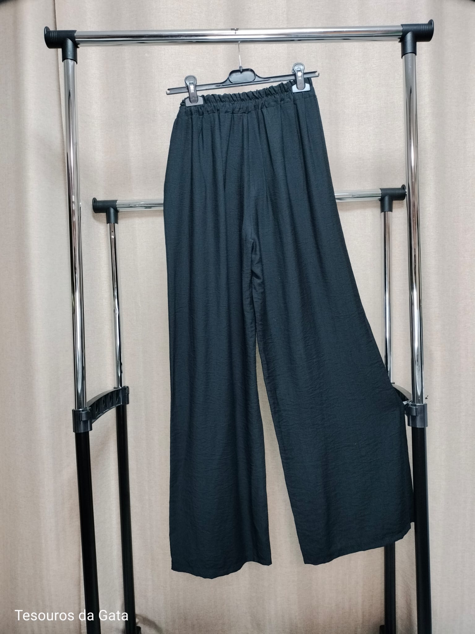 Calça pantalona preta