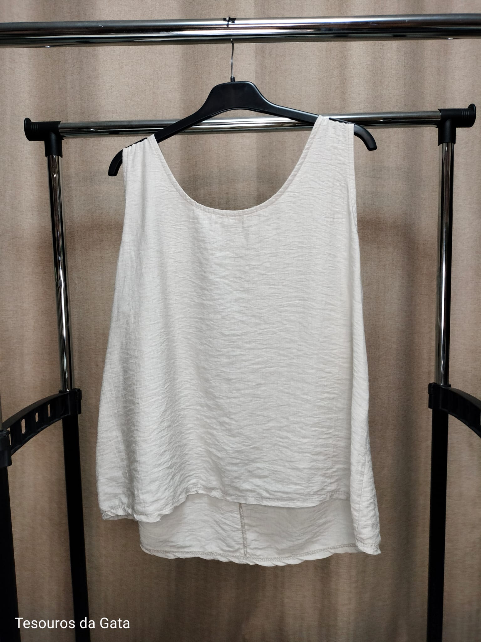 Blusa branca feminina