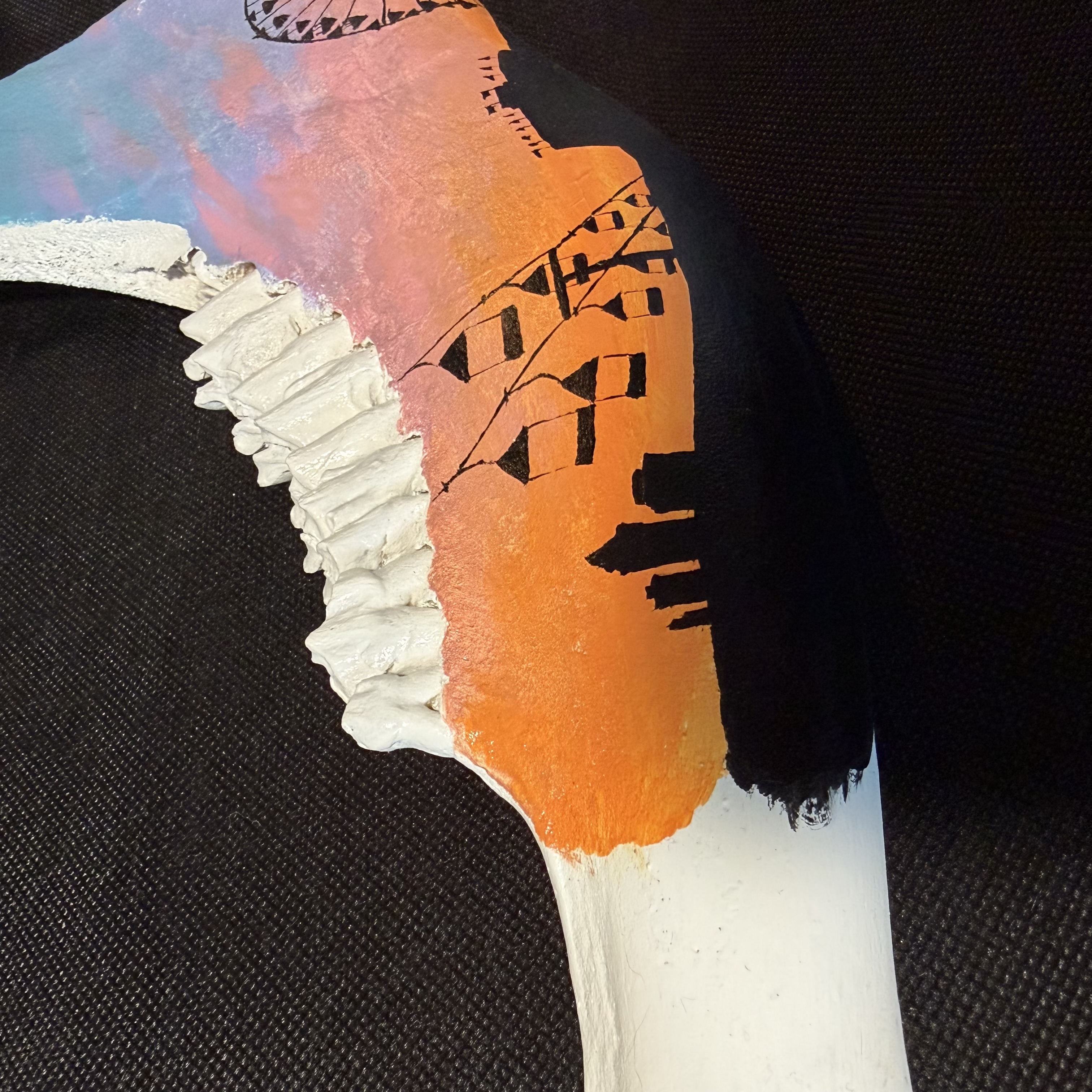 (County Fair) Hand-Painted Cow Jawbone Decor
