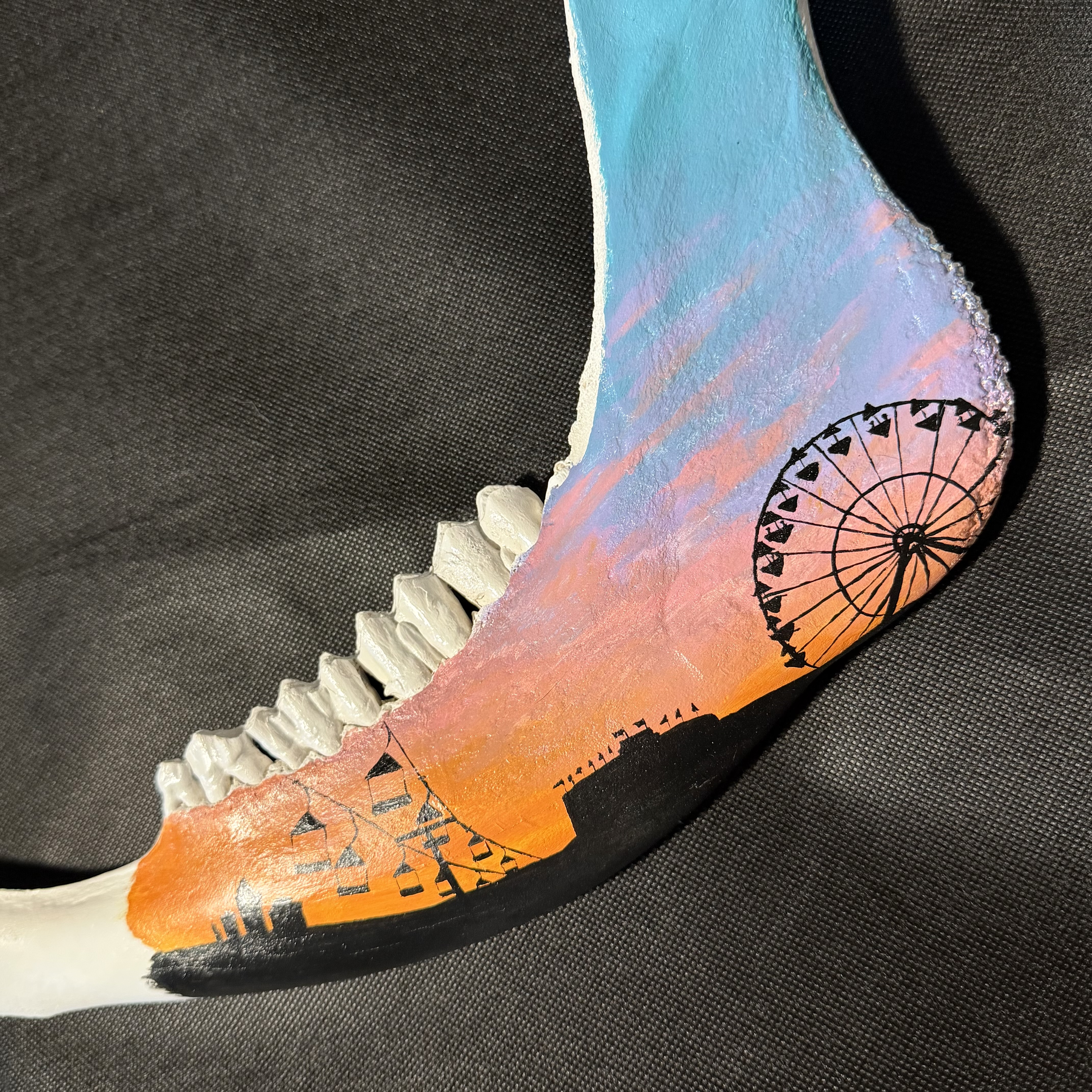 (County Fair) Hand-Painted Cow Jawbone Decor