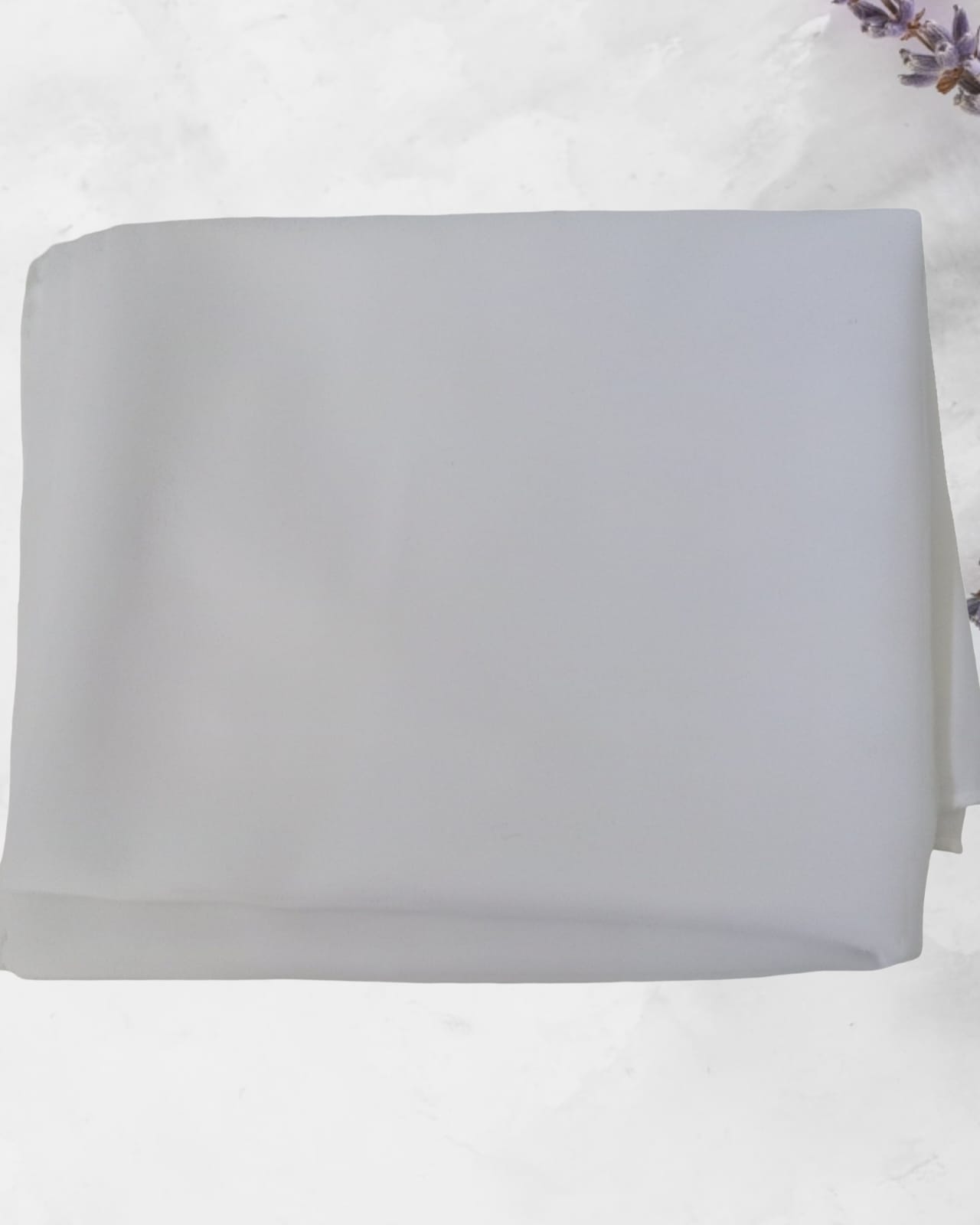 White Chiffon Hijab – Clean & Elegant Everyday Scarf