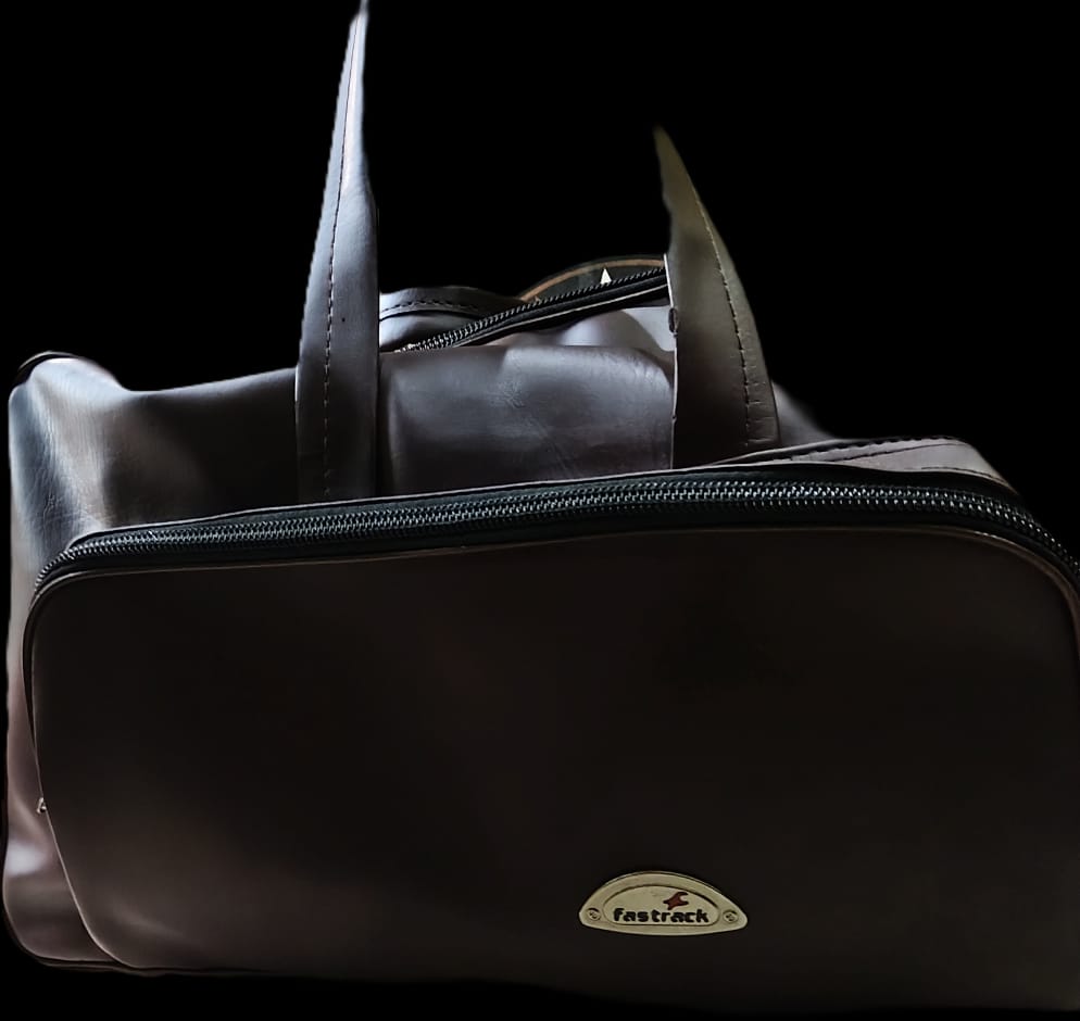 Brown Leather Toiletry Bag