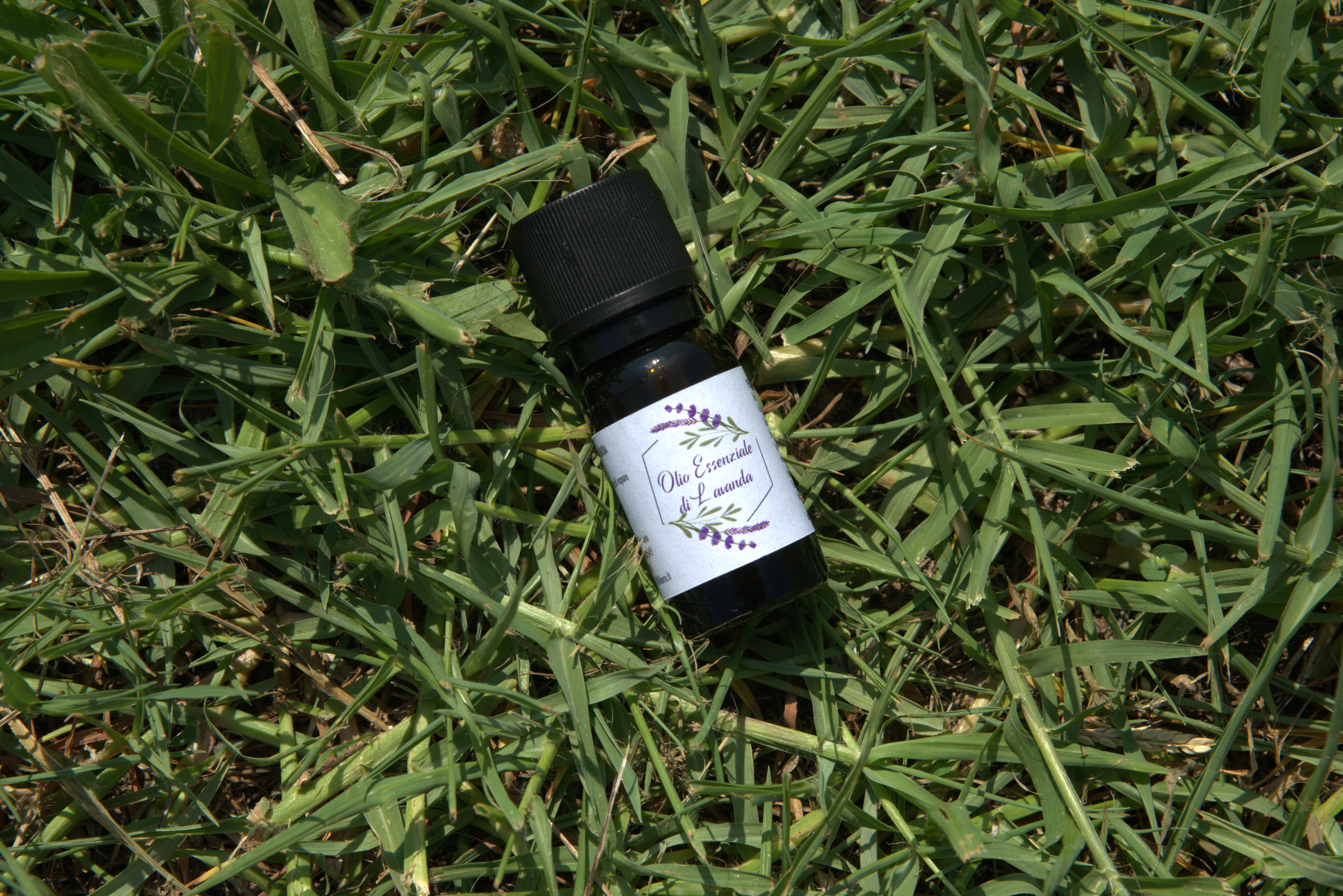 OLIO ESSENZIALE DI LAVANDA
