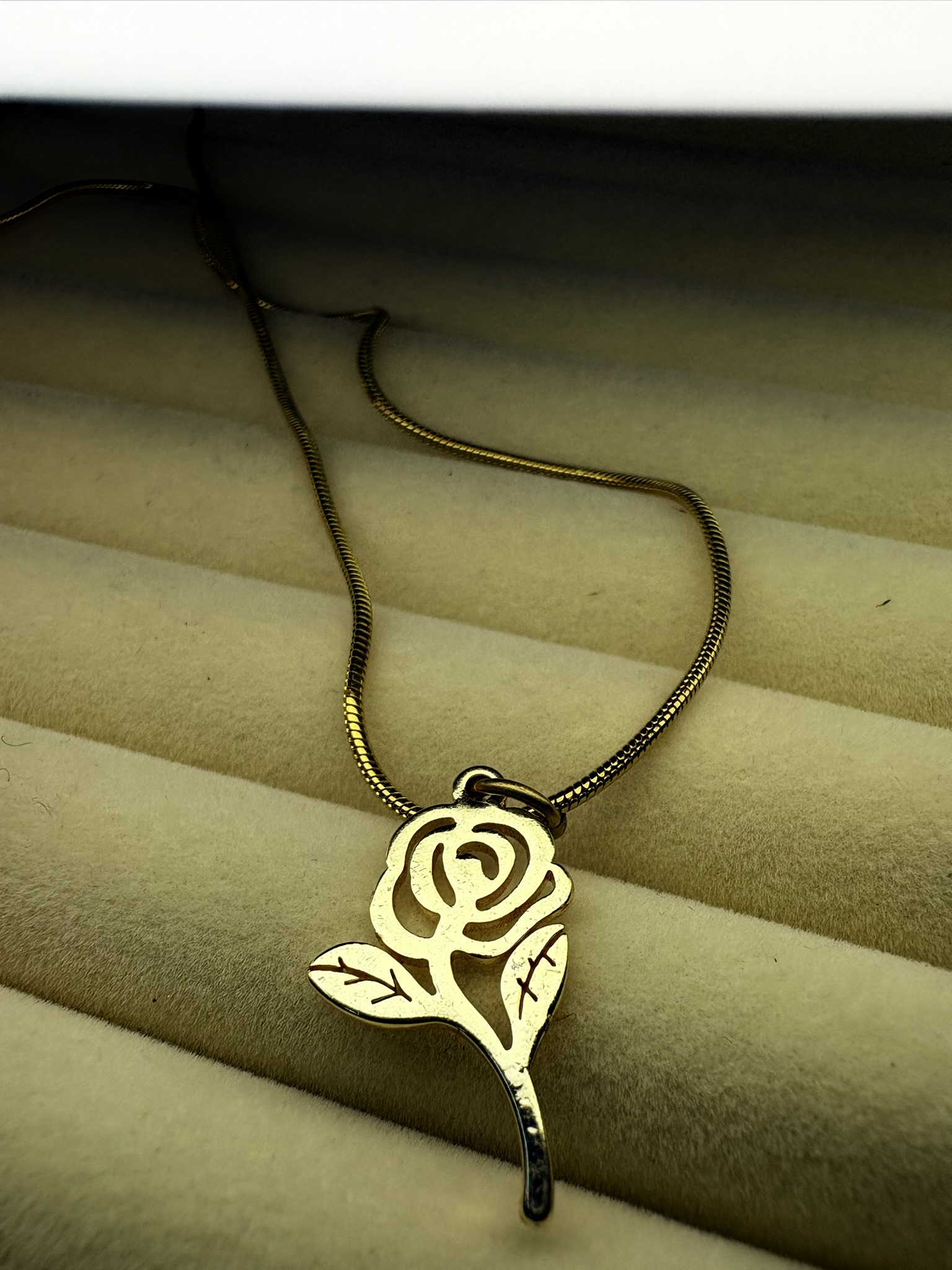 Rose Gold Pendant Necklace
